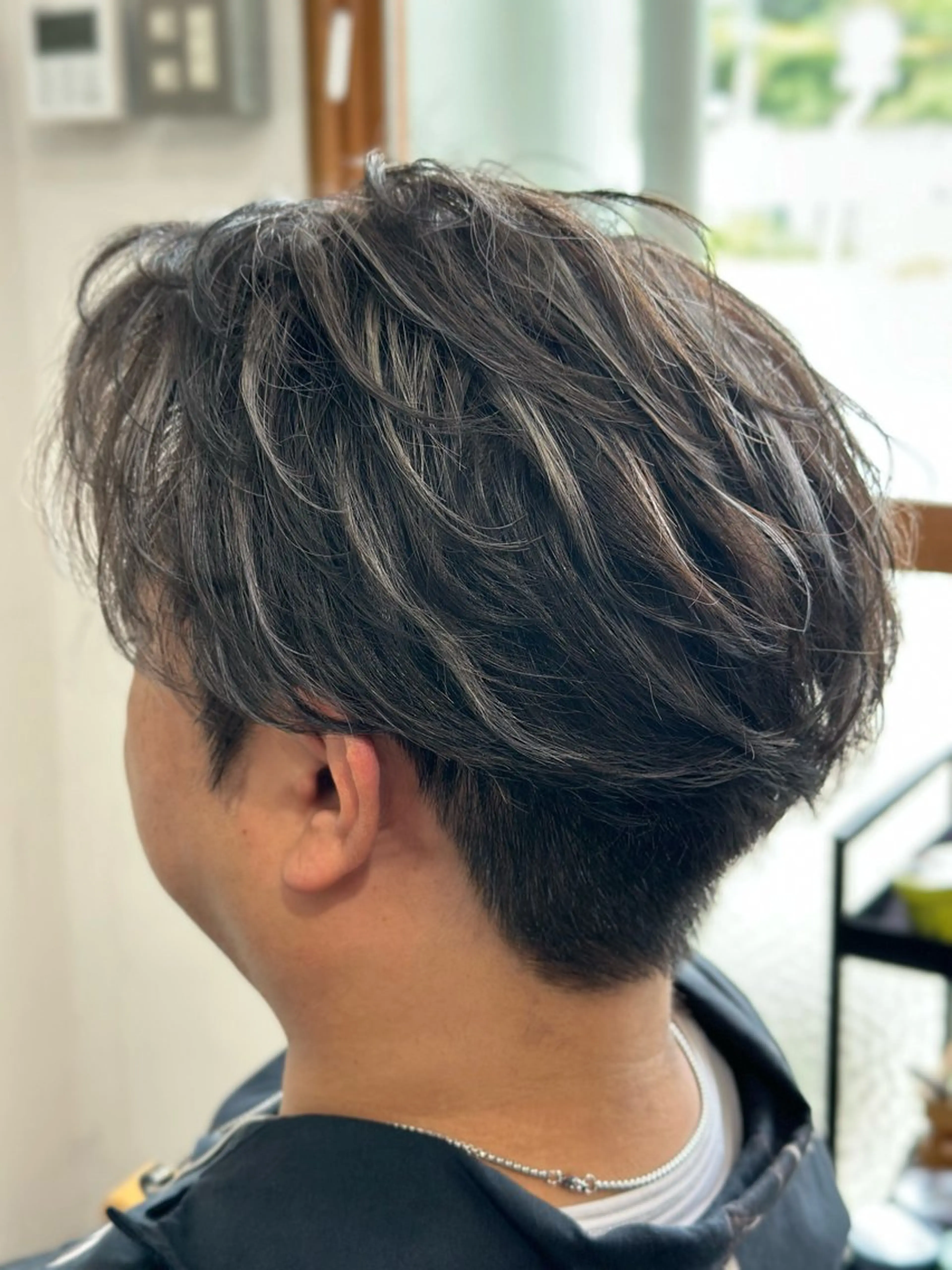 カラー メンズ メンズハイライト ハイライトカラー Snalyメンズ特化 スエハラのヘアスタイル