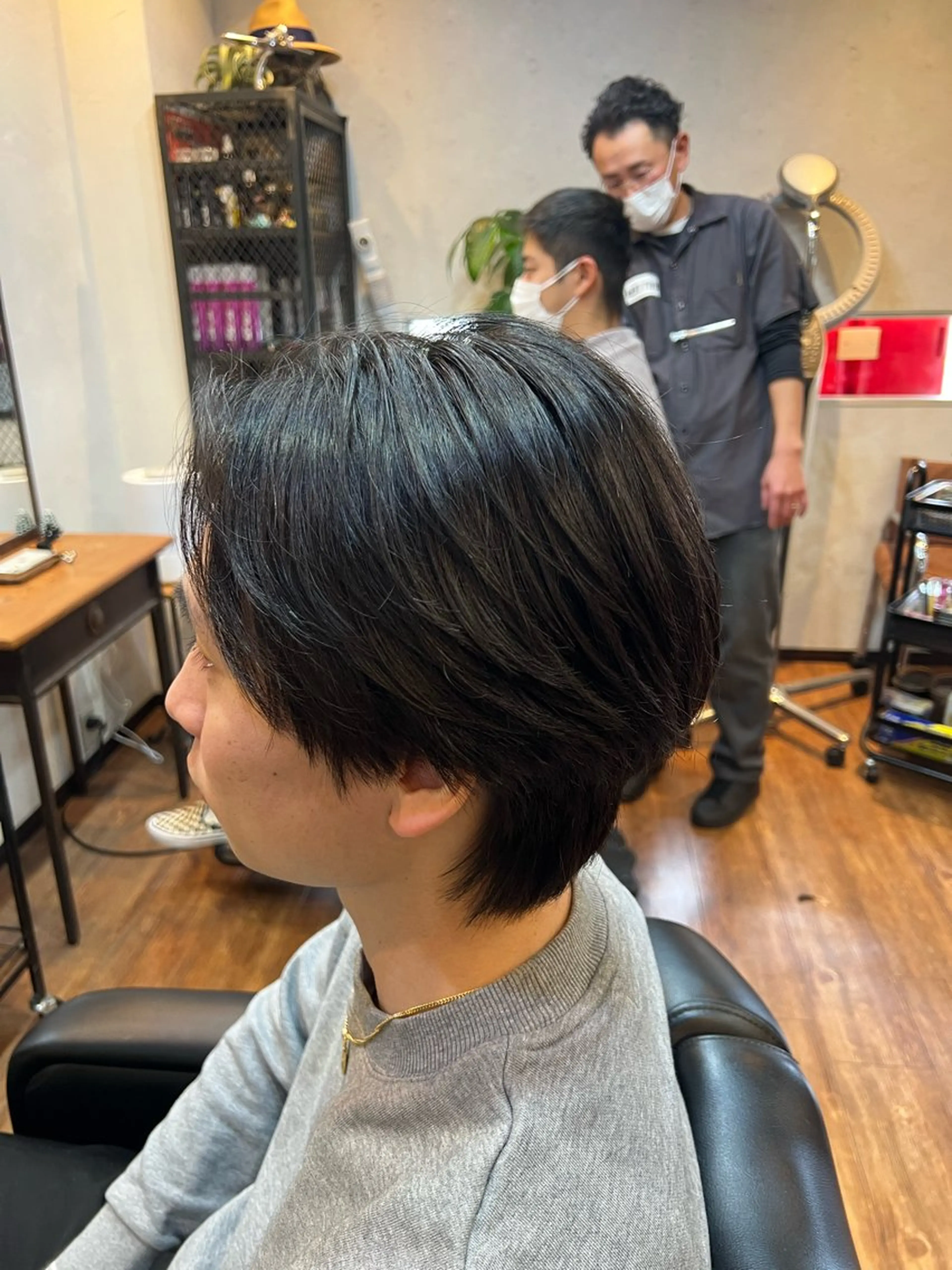 ミディアム ウメダ マサトのヘアスタイル