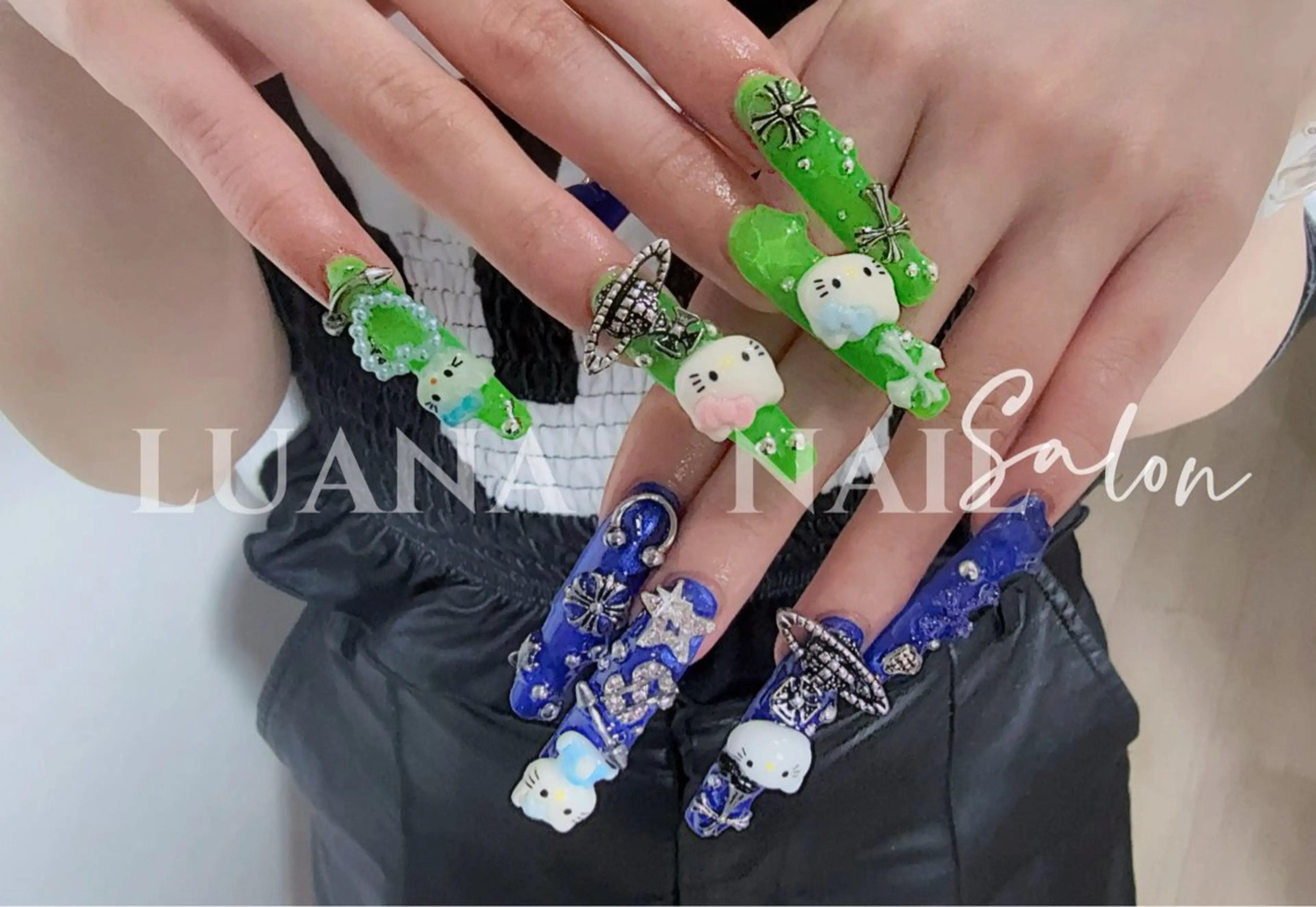 ネイル フラッシュネイル フレンチネイル 韓国ネイル ロングネイル マグネットネイル ハンドネイル ルアナネイルサロン所属・ルアナネイル サロンのネイルデザイン