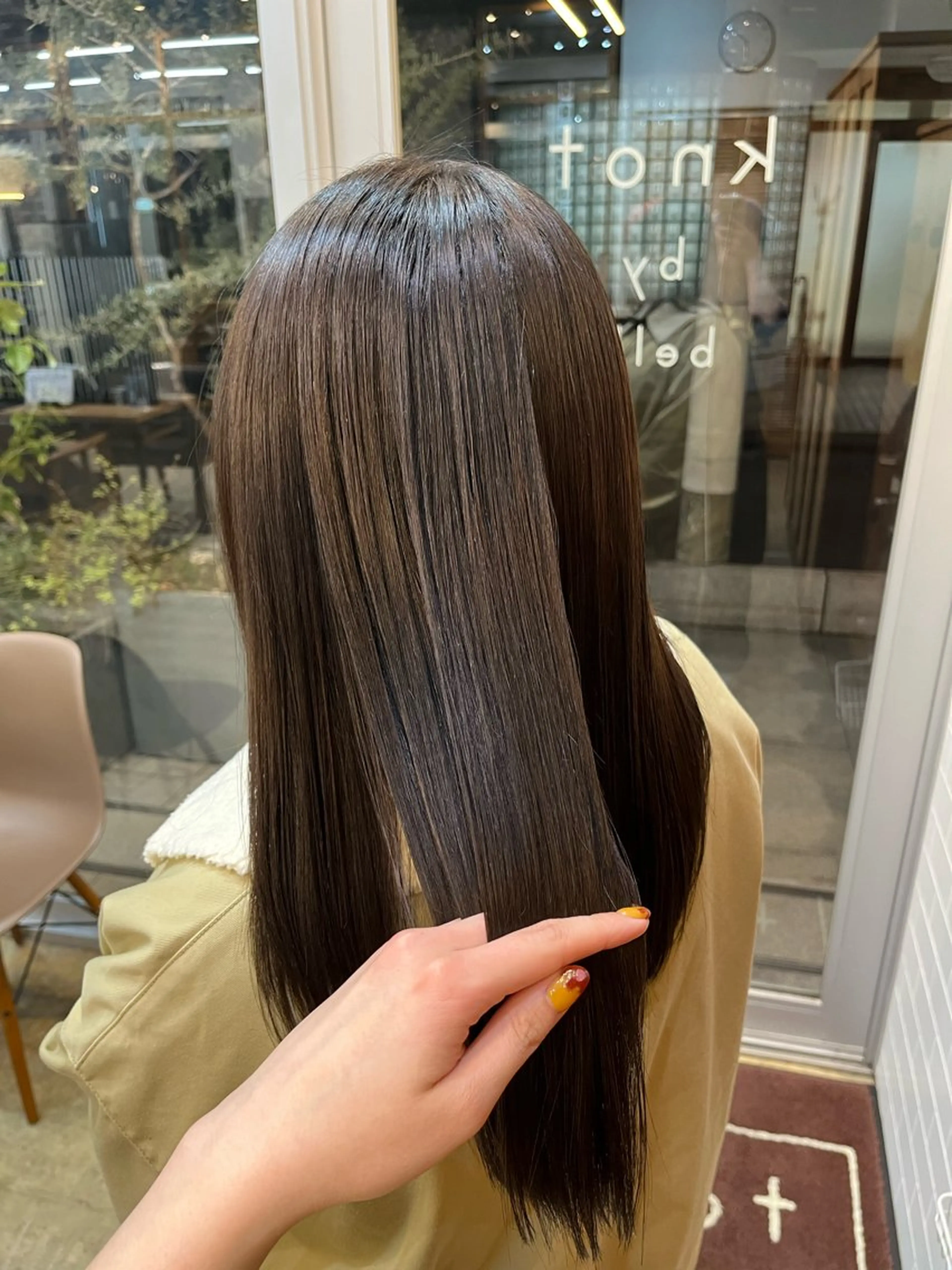 ロング カラー knot by belle所属・相田 佳乃のヘアスタイル