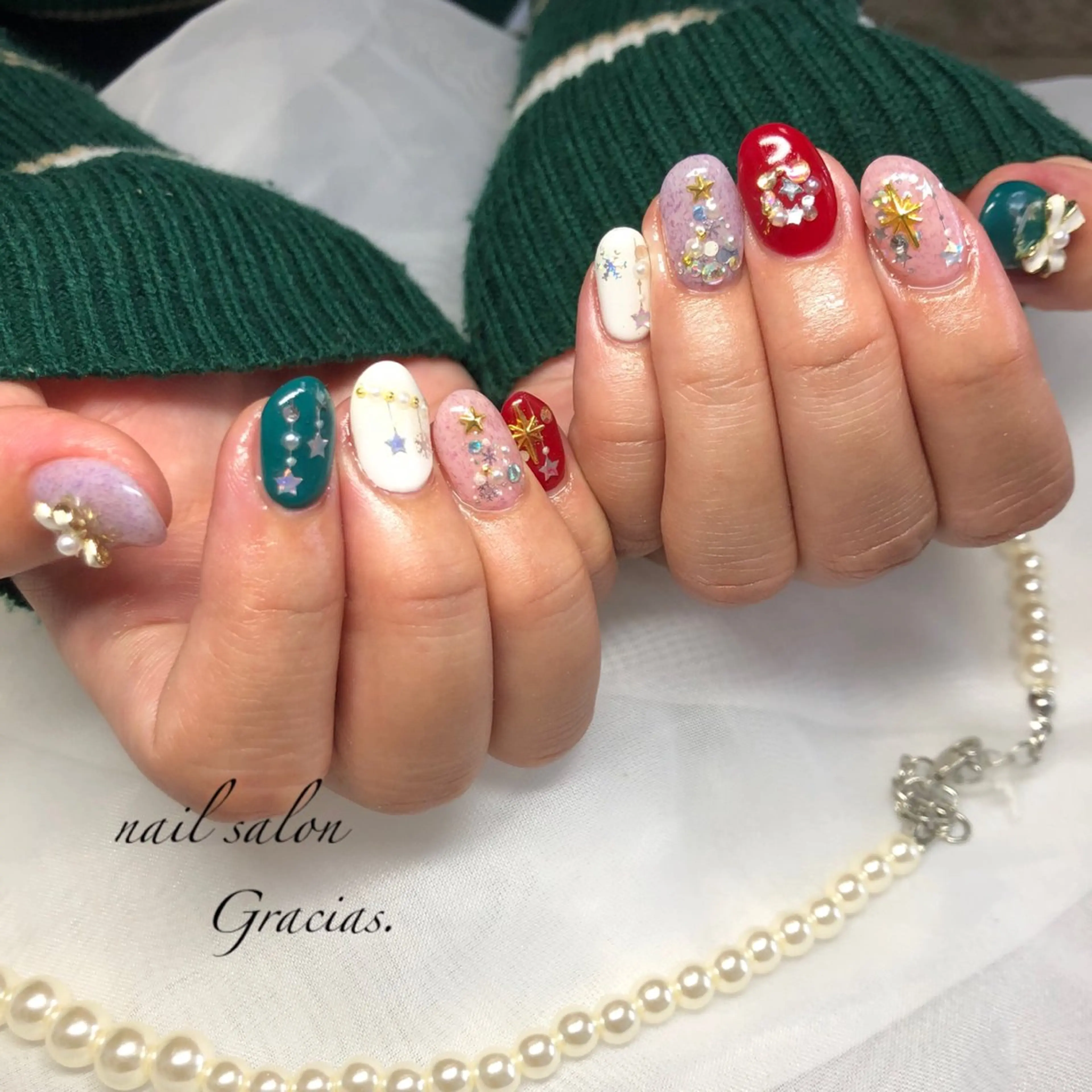 ネイル Gracias. rieのネイルデザイン