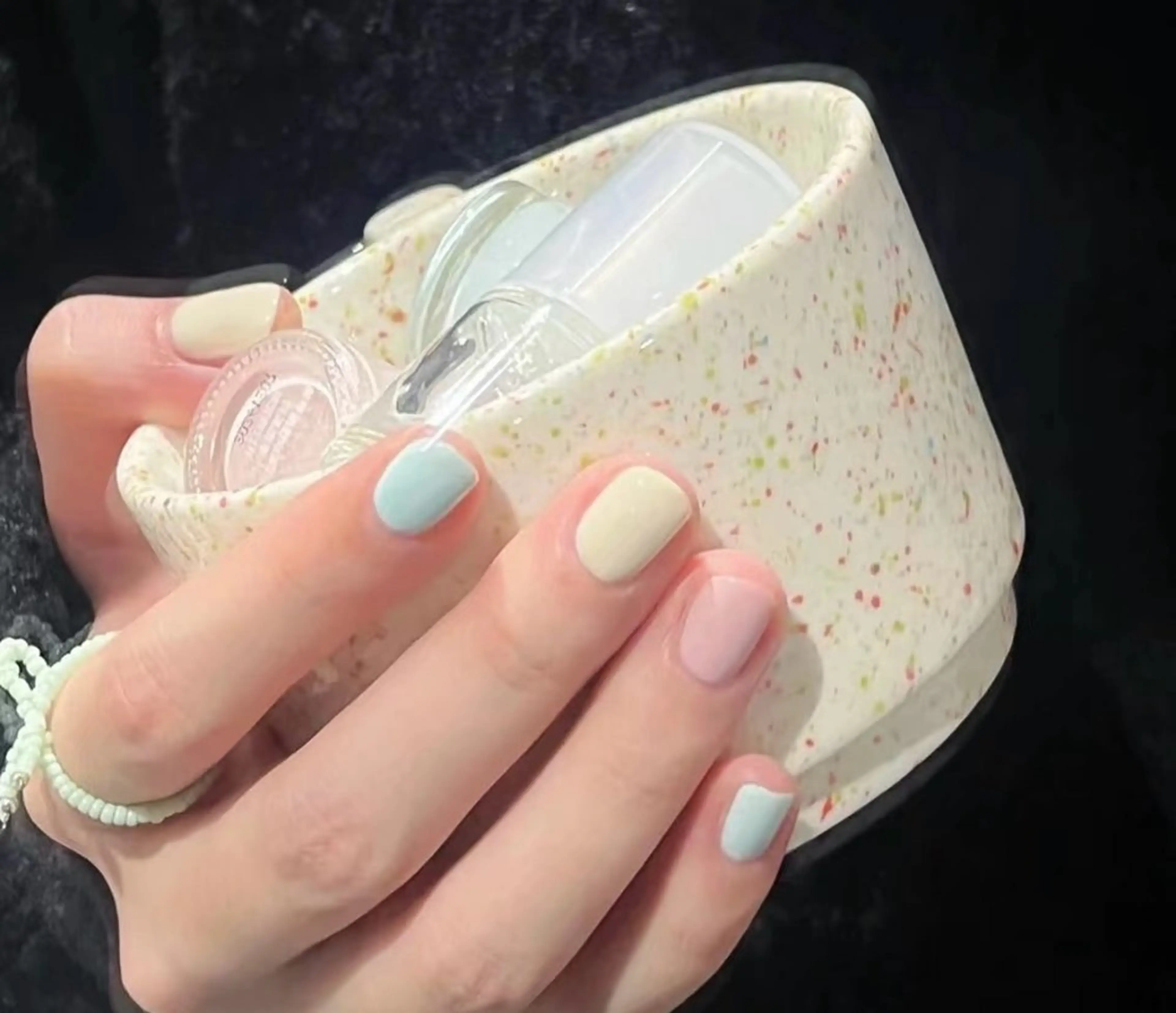 ネイル 高木 維麗絲のネイルデザイン