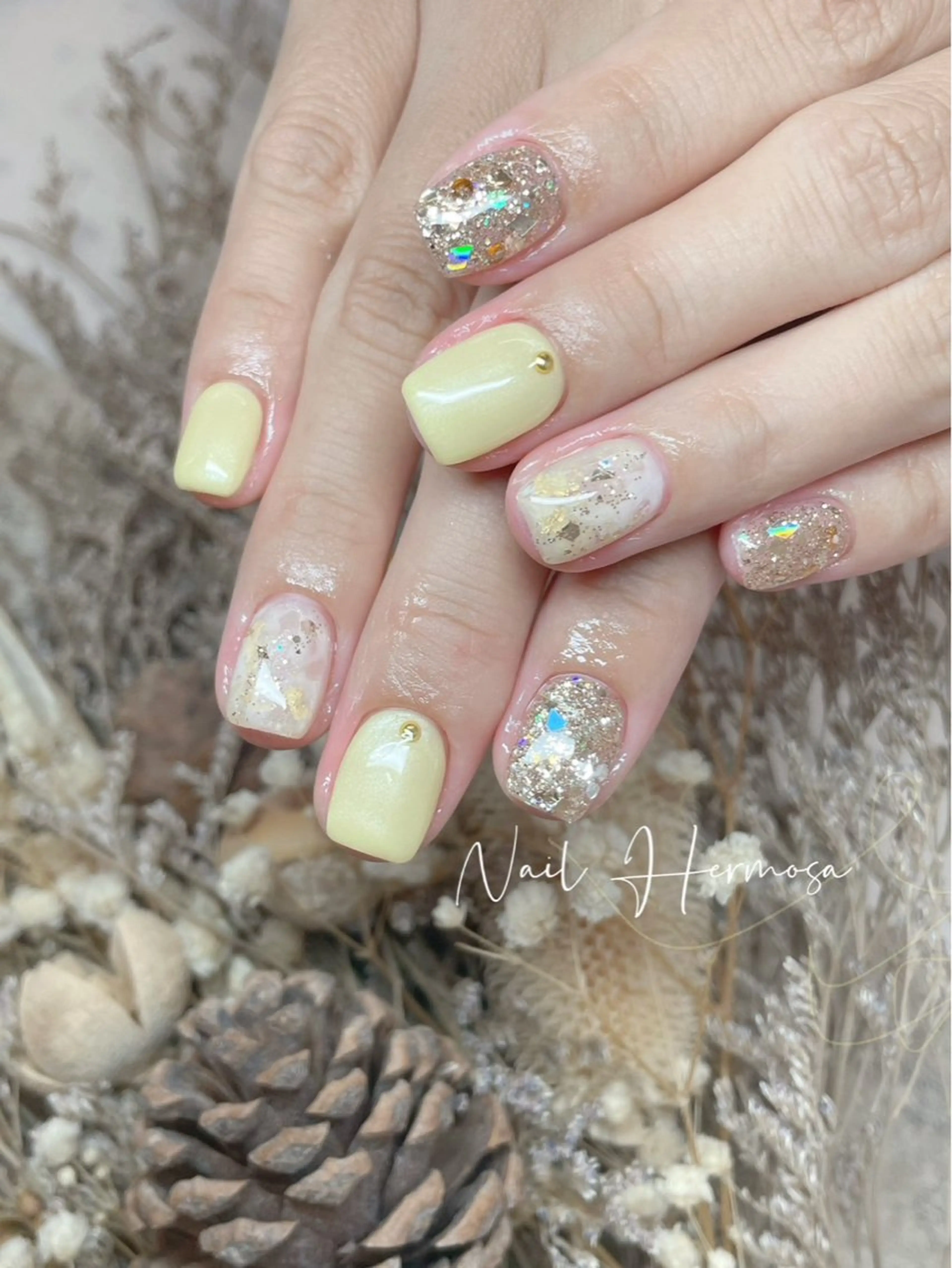 ネイル 長さ出し フラッシュネイル フットネイル ジェルネイル マグネットネイル ハンドネイル エルモサ YURIKAのネイルデザイン