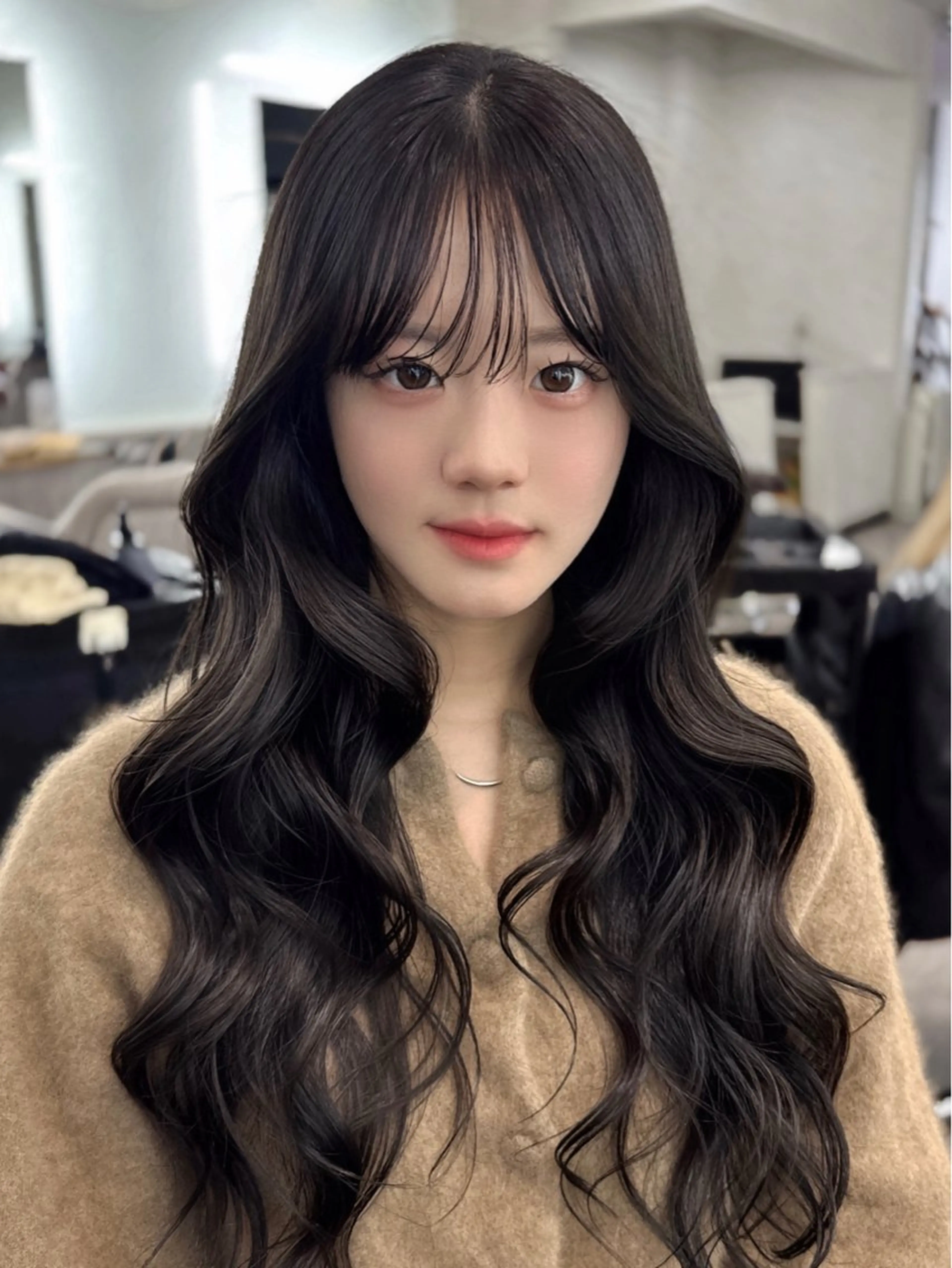 💖ミニモ学割クーポン💖（高校生・大学生・専門学生）トレンドカット✨【レイヤーカット/ハッシュカット/韓国ヘア】♥️の写真