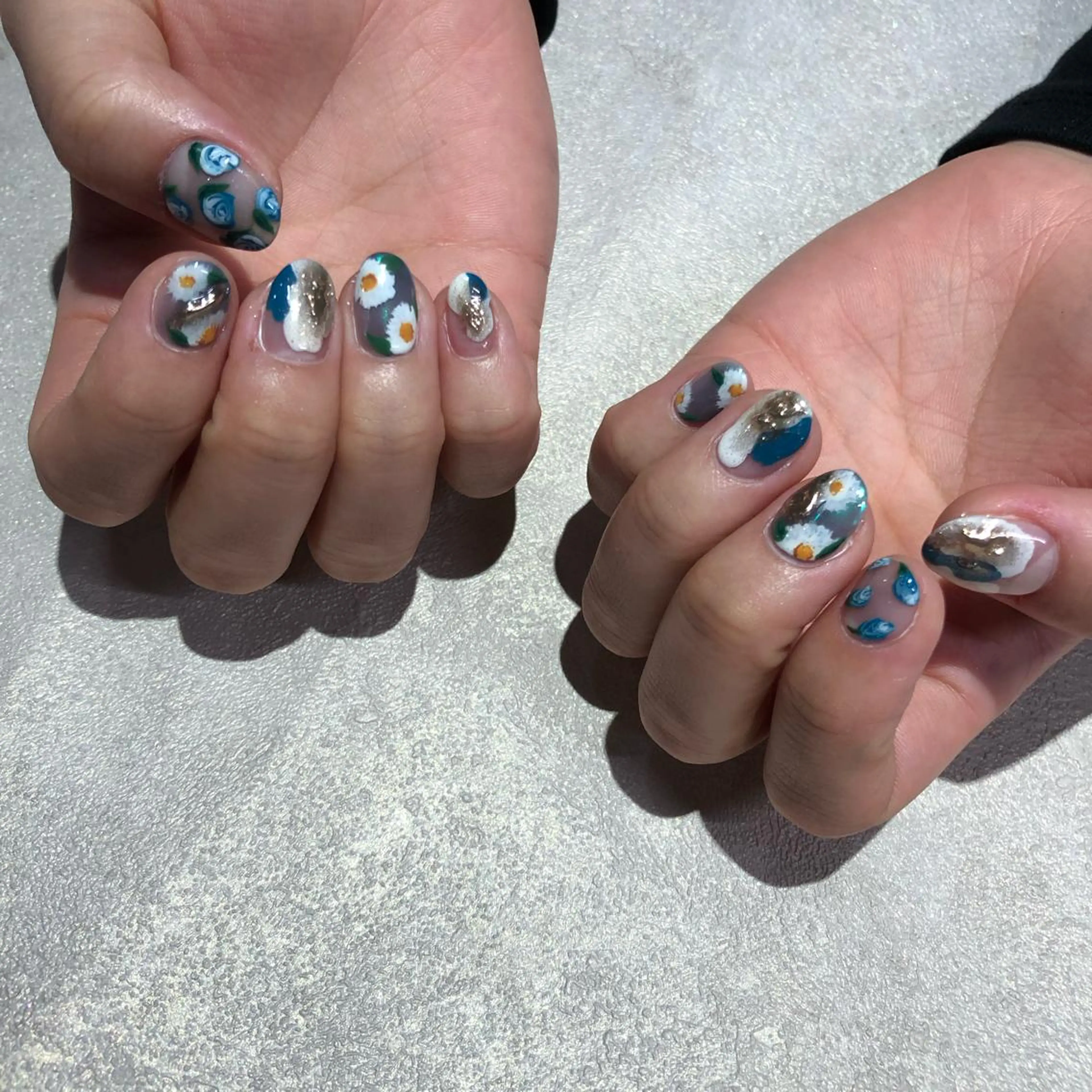 ネイル ハンドネイル フットネイル ハンドケア Nes.Nail所属・Miyagi Asamiのネイルデザイン