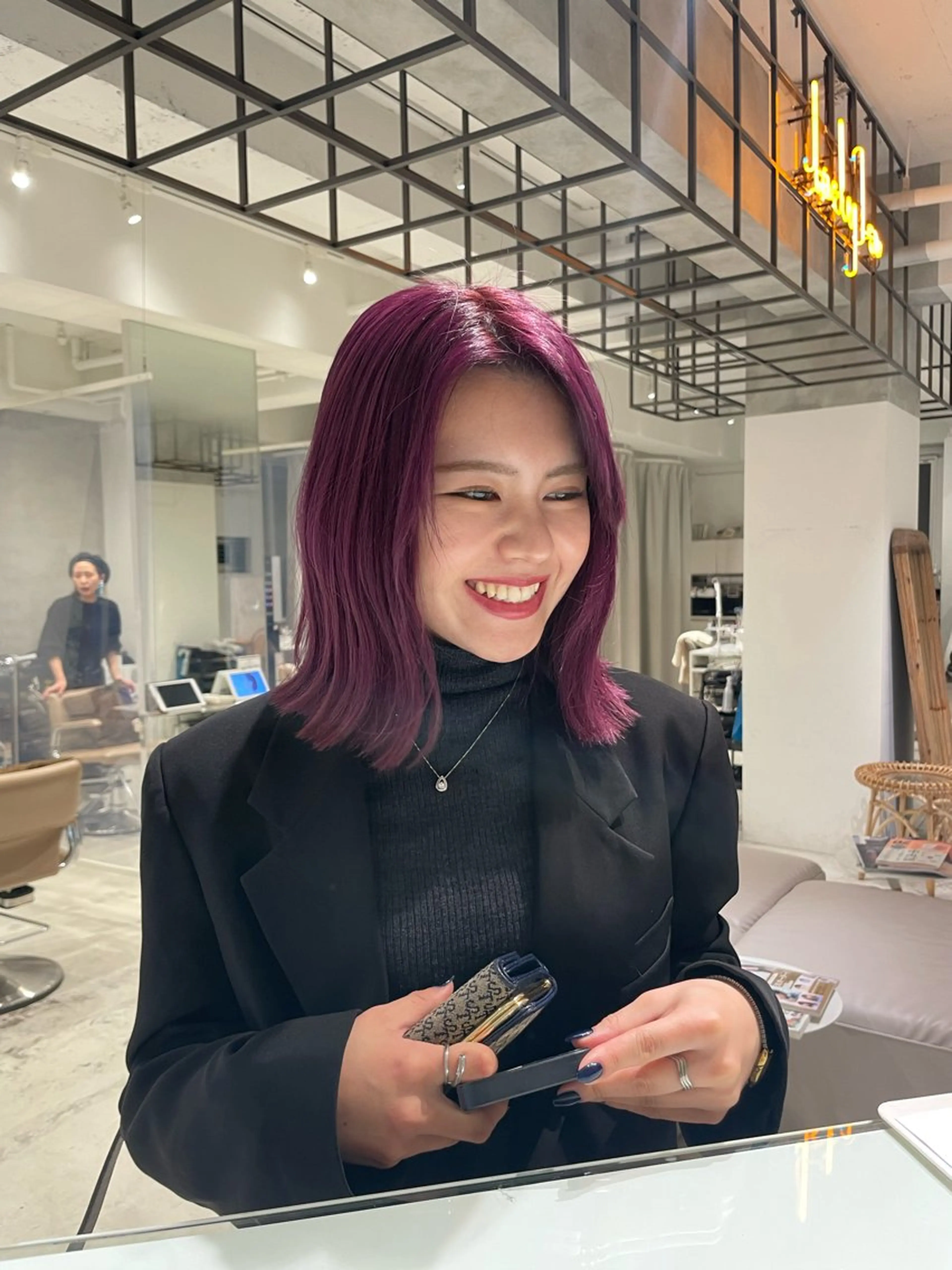 ミディアム カラー ヘアカラー loely 💞miyuのヘアスタイル