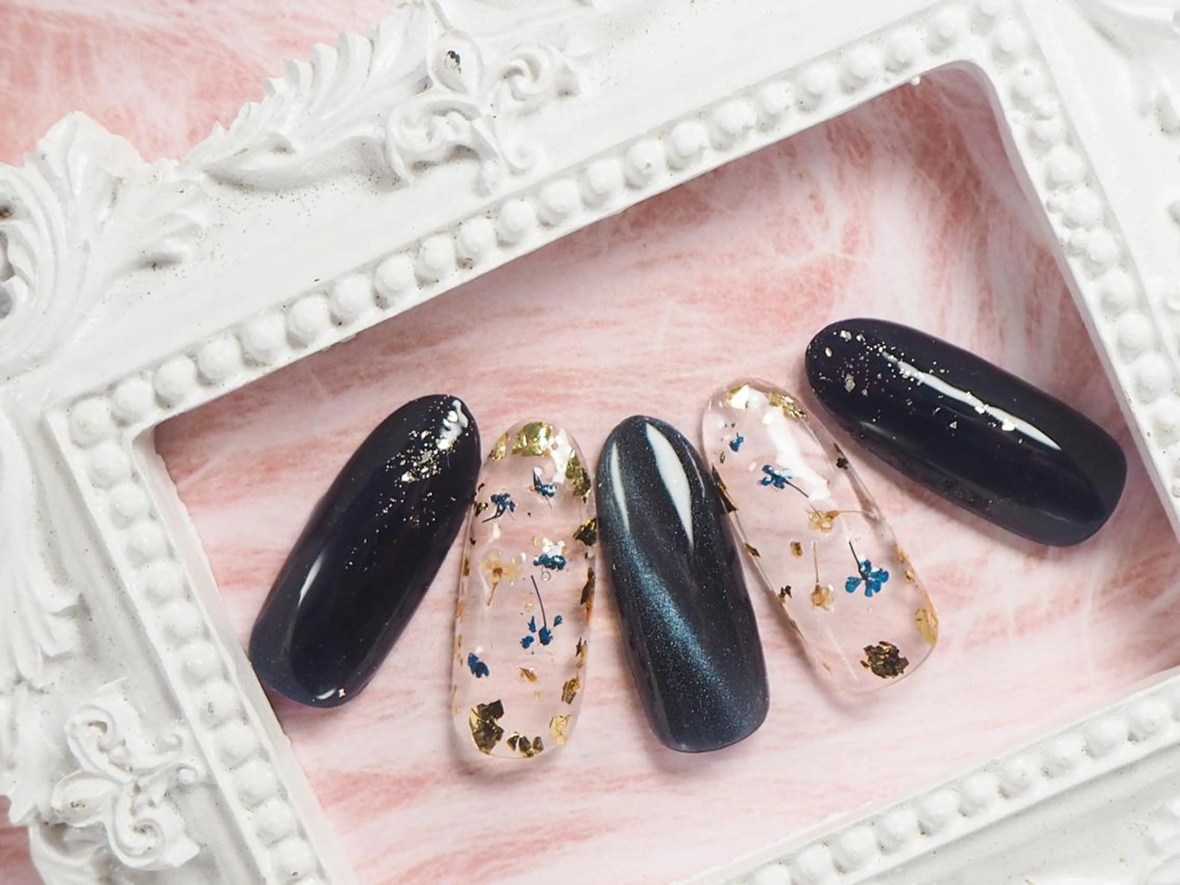 ネイル ビューティーサロン ヘゼリヒのネイルデザイン