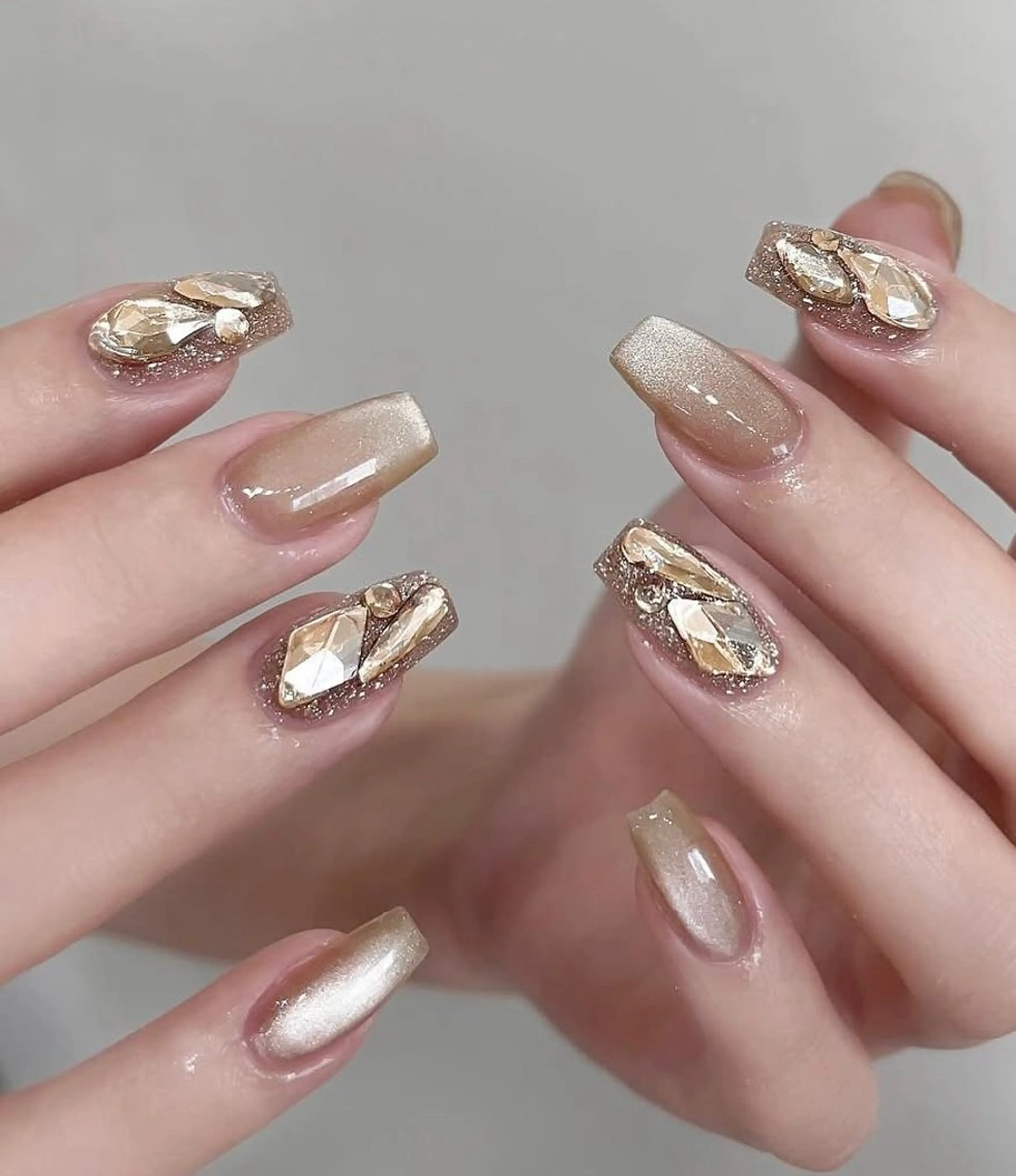 ネイル フレンチネイル ジェルネイル ガラスフレンチ ハロウィン ハート H.baby Nail Salonのネイルデザイン