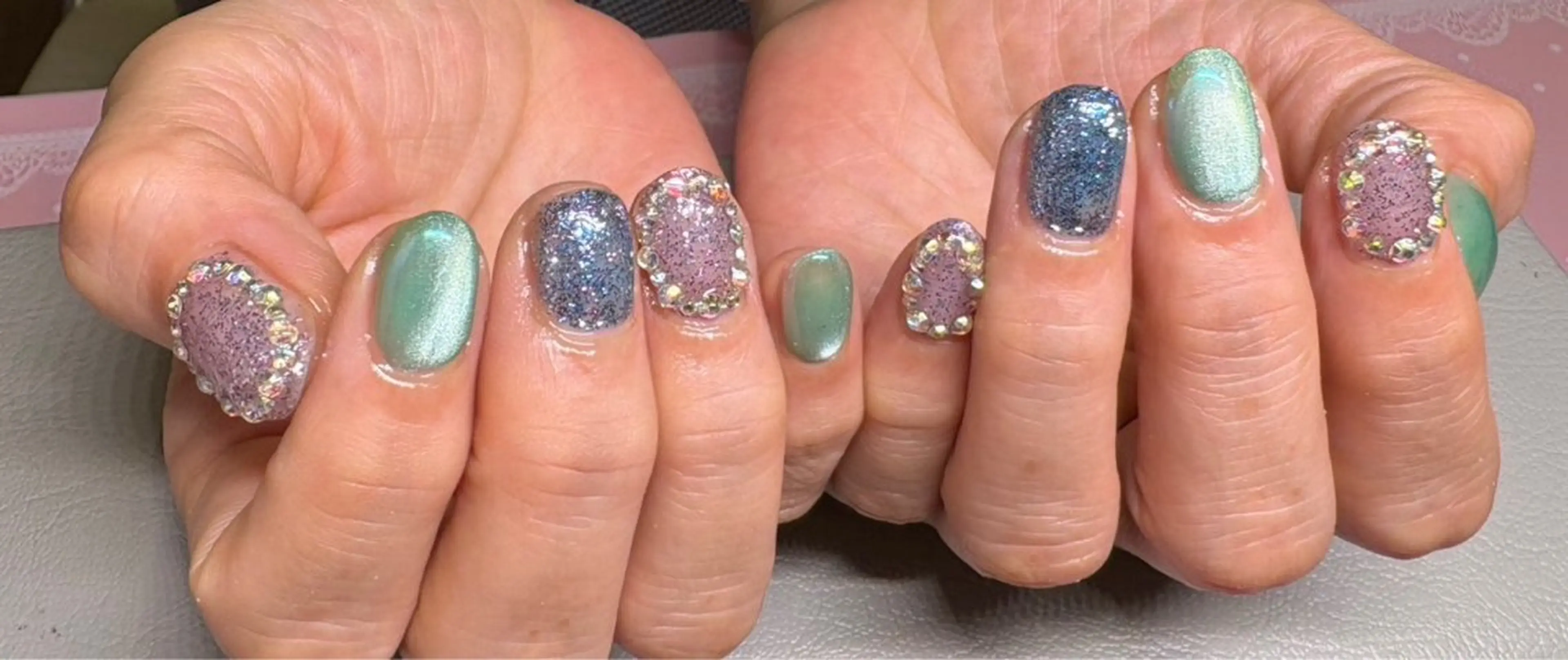 ネイル 持ち込み ハンドネイル Chaleur fleurのネイルデザイン