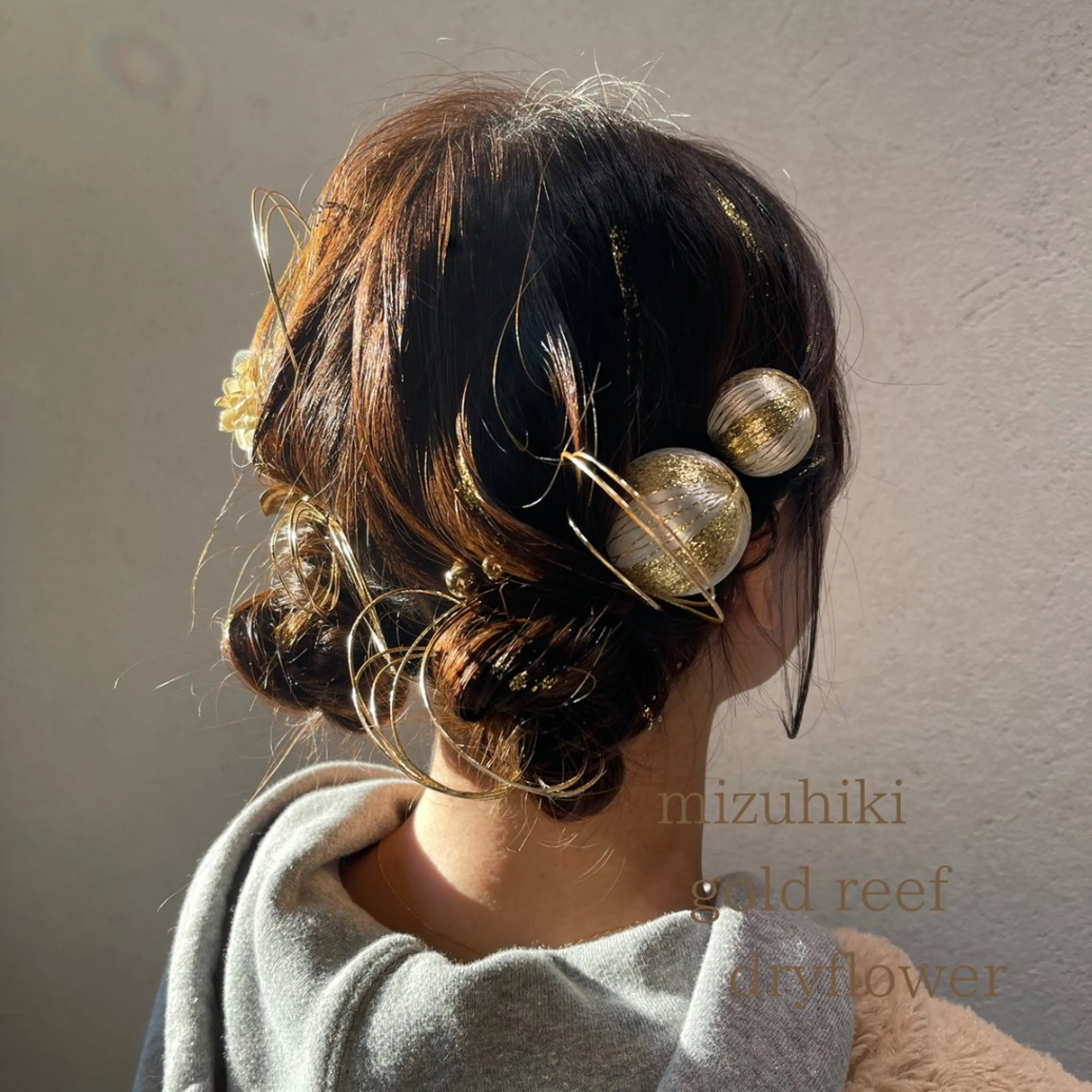 ミディアム ヘアアレンジ 結婚式・ブライダル デート 卒業式のヘアスタイル ヘアセット charm《銀座》 ヘアセット/縮毛矯正のヘアスタイル