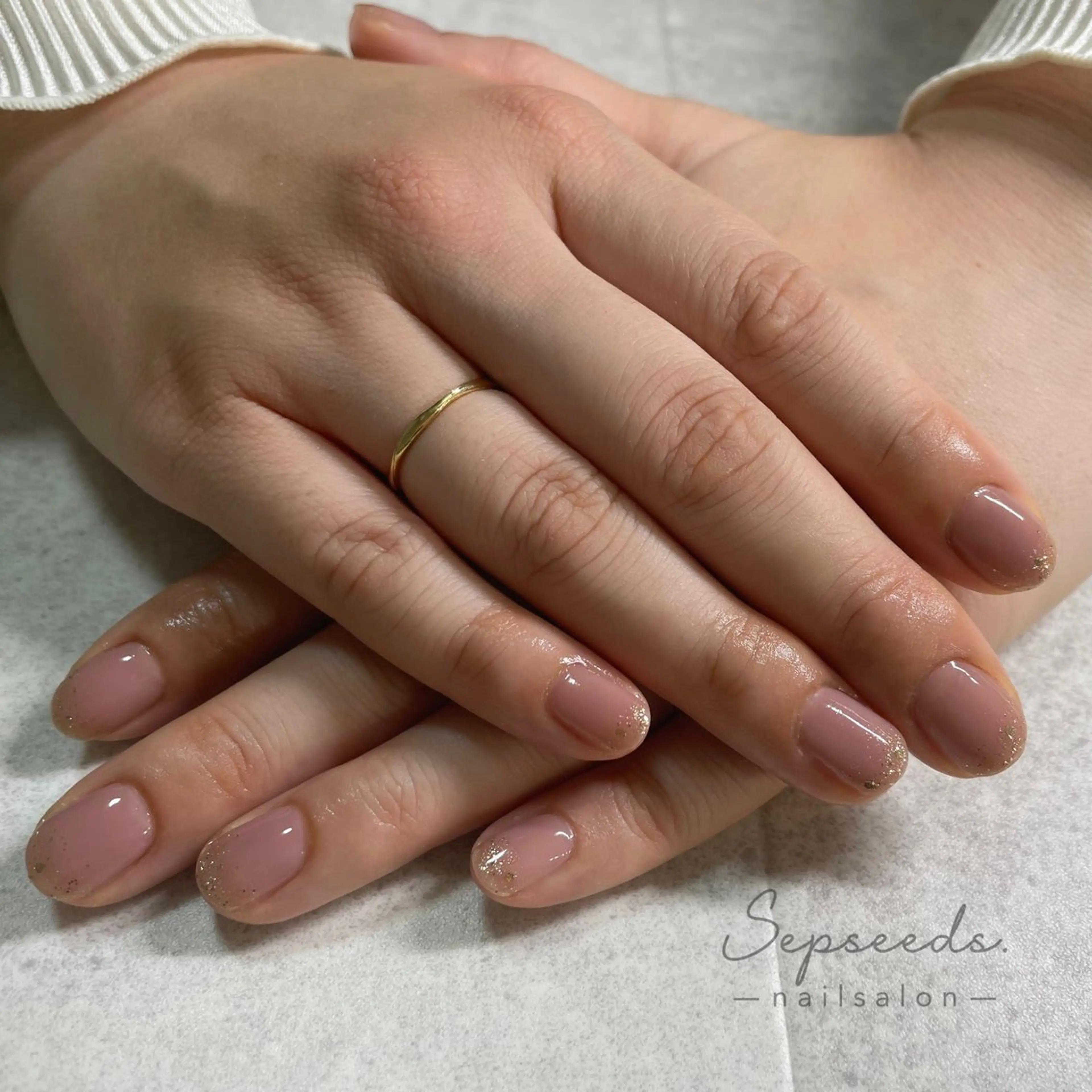 ネイル ラメ(グリッター) ワンカラーネイル Sepseeds. 🌱のネイルデザイン
