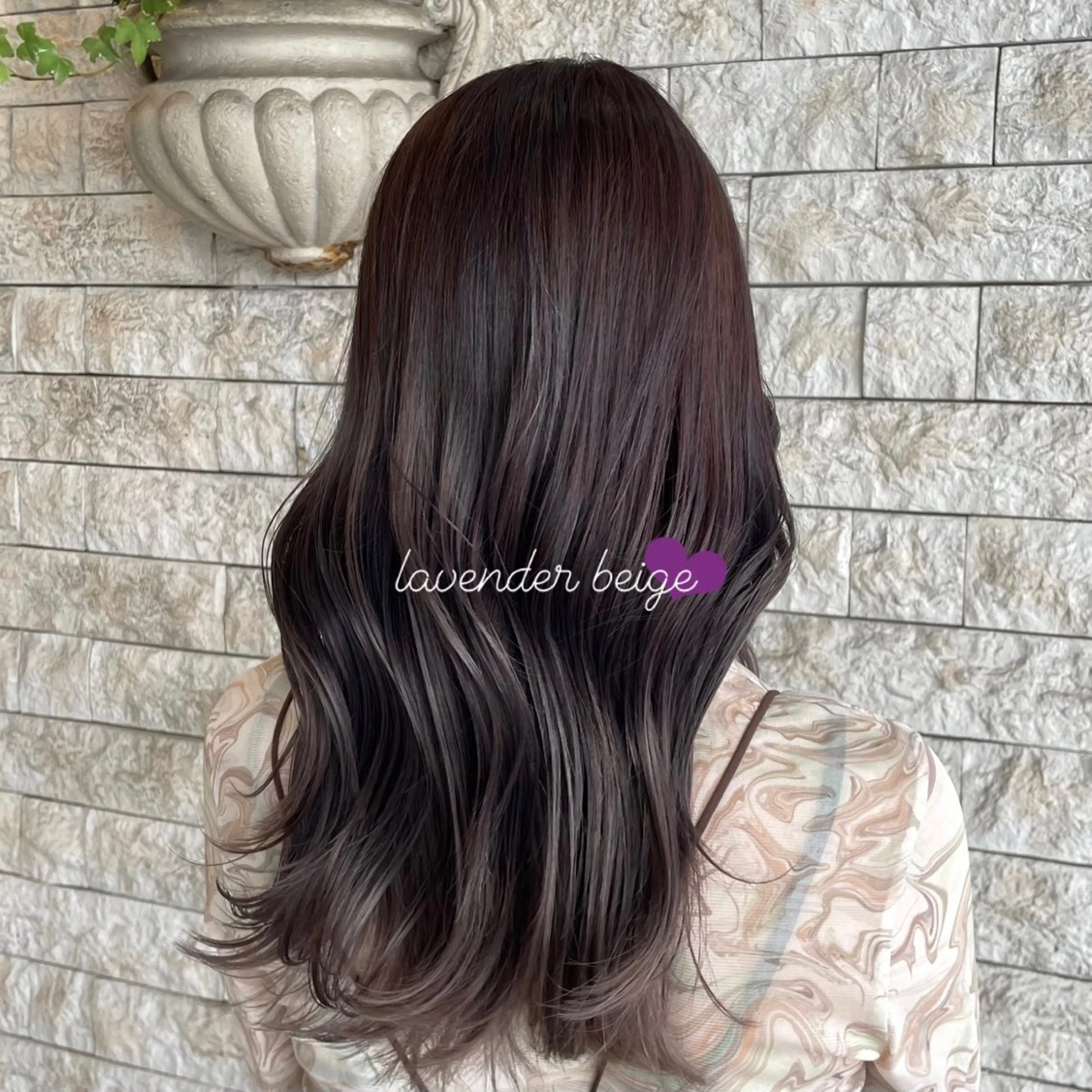 ロング ラベンダーベージュ ピンク・ラベンダー/ レイヤー/NANAのヘアスタイル