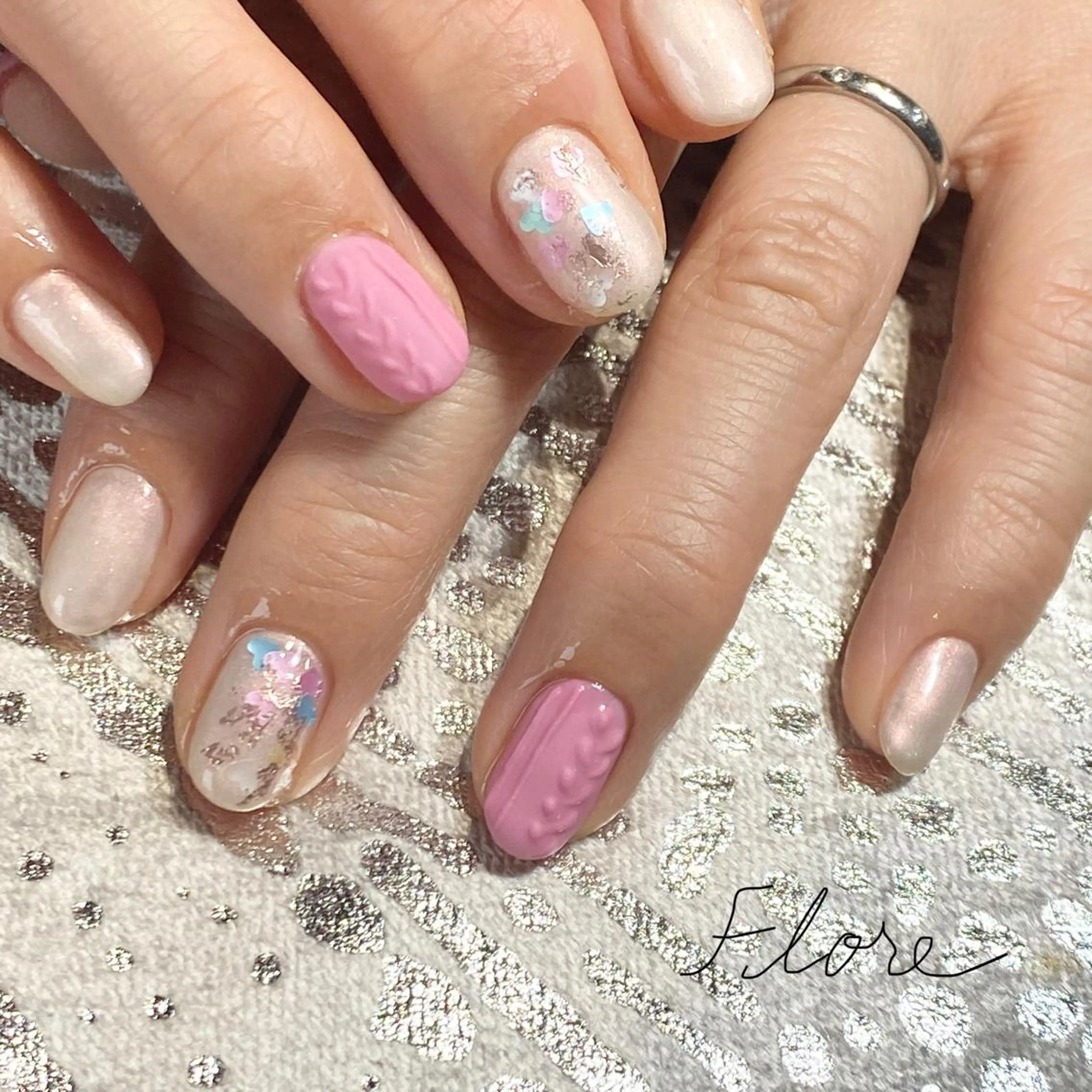 ネイル Flore (フロール)の眉毛・アイブロウイメージ