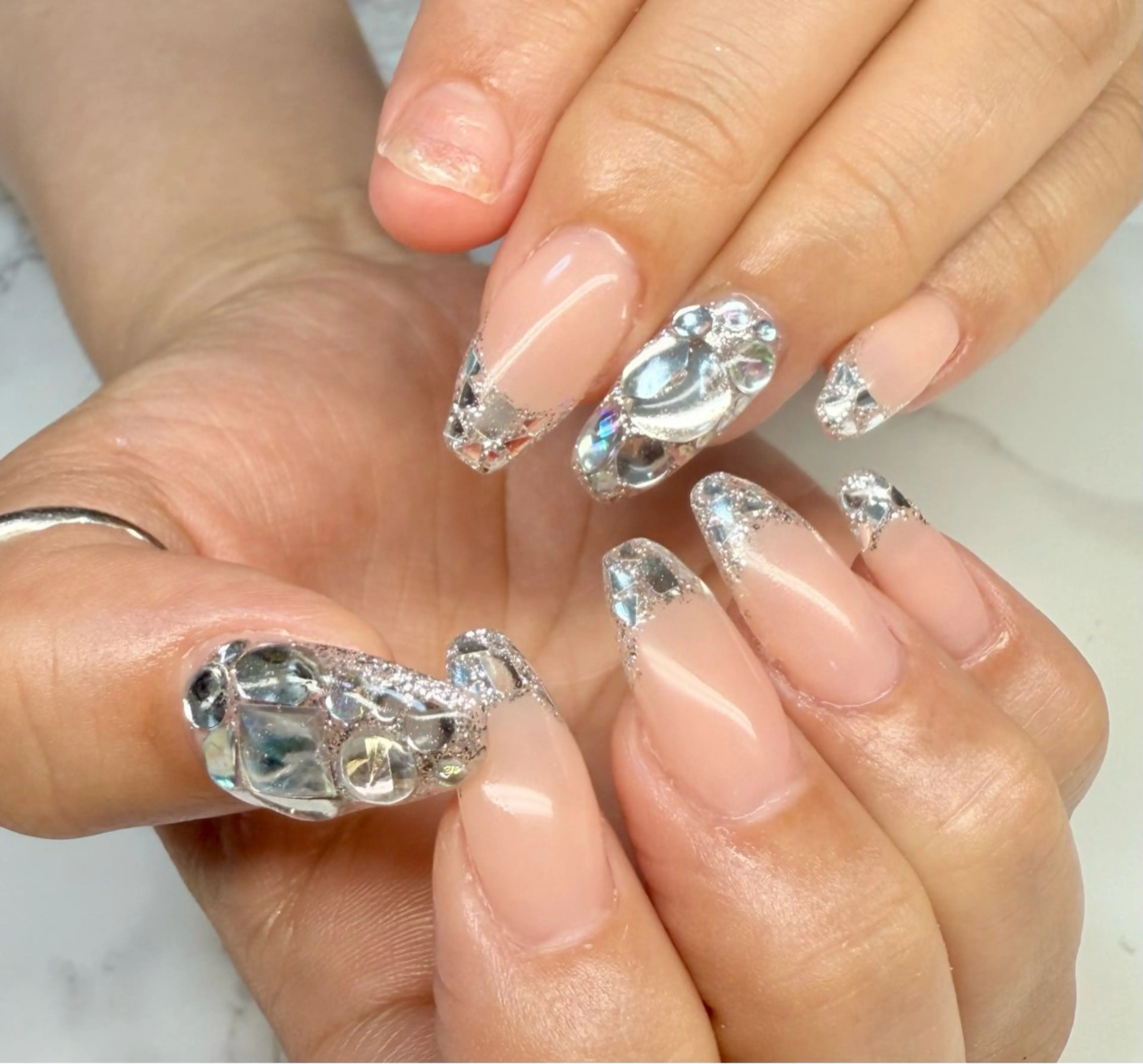 ネイル アートネイル チークネイル フレンチネイル ガラスフレンチ 氷ネイル・うるうるネイル M.N_ nailのネイルデザイン