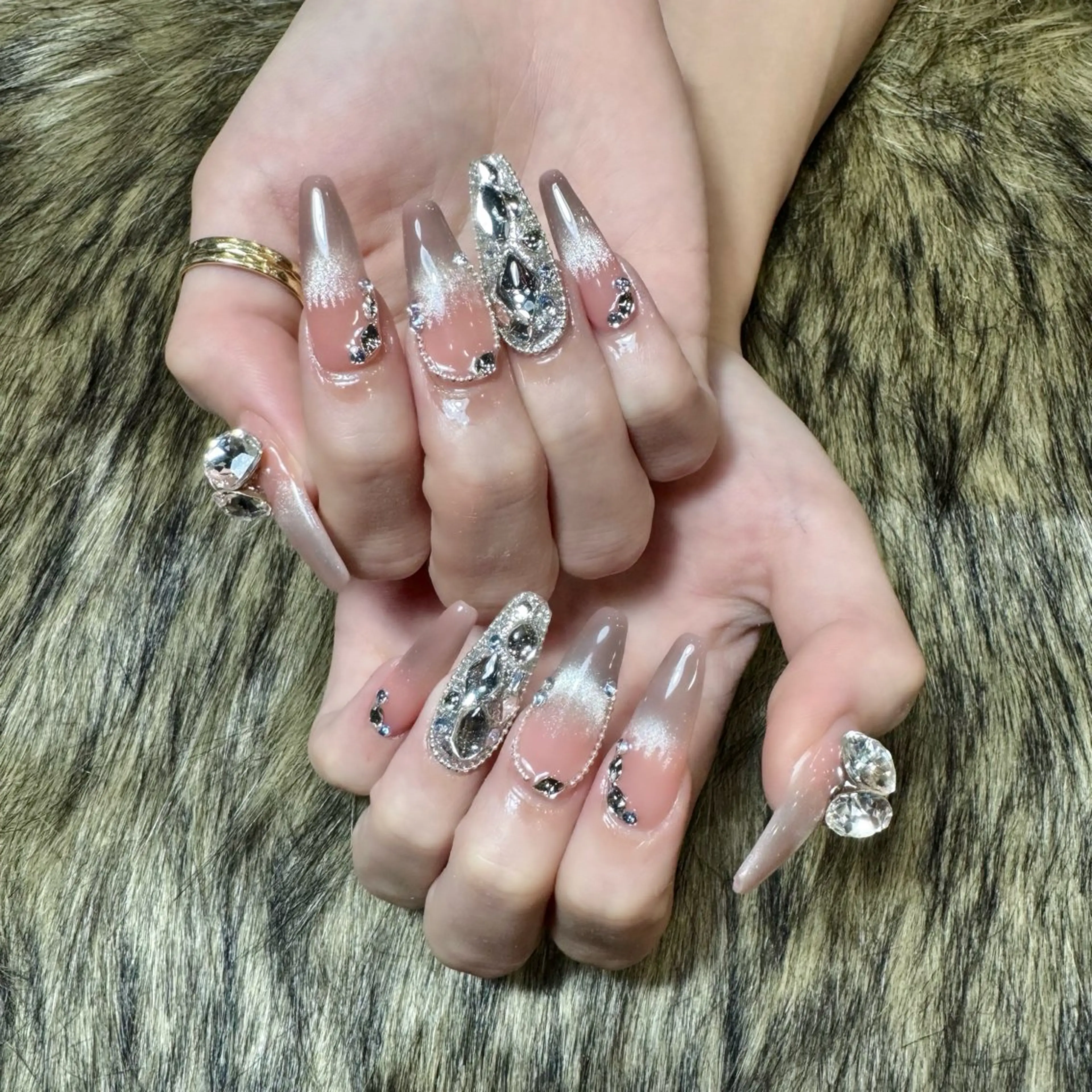 ネイル ハンドネイル ドリスネイルサロン所属・Doris Nail Salonのネイルデザイン