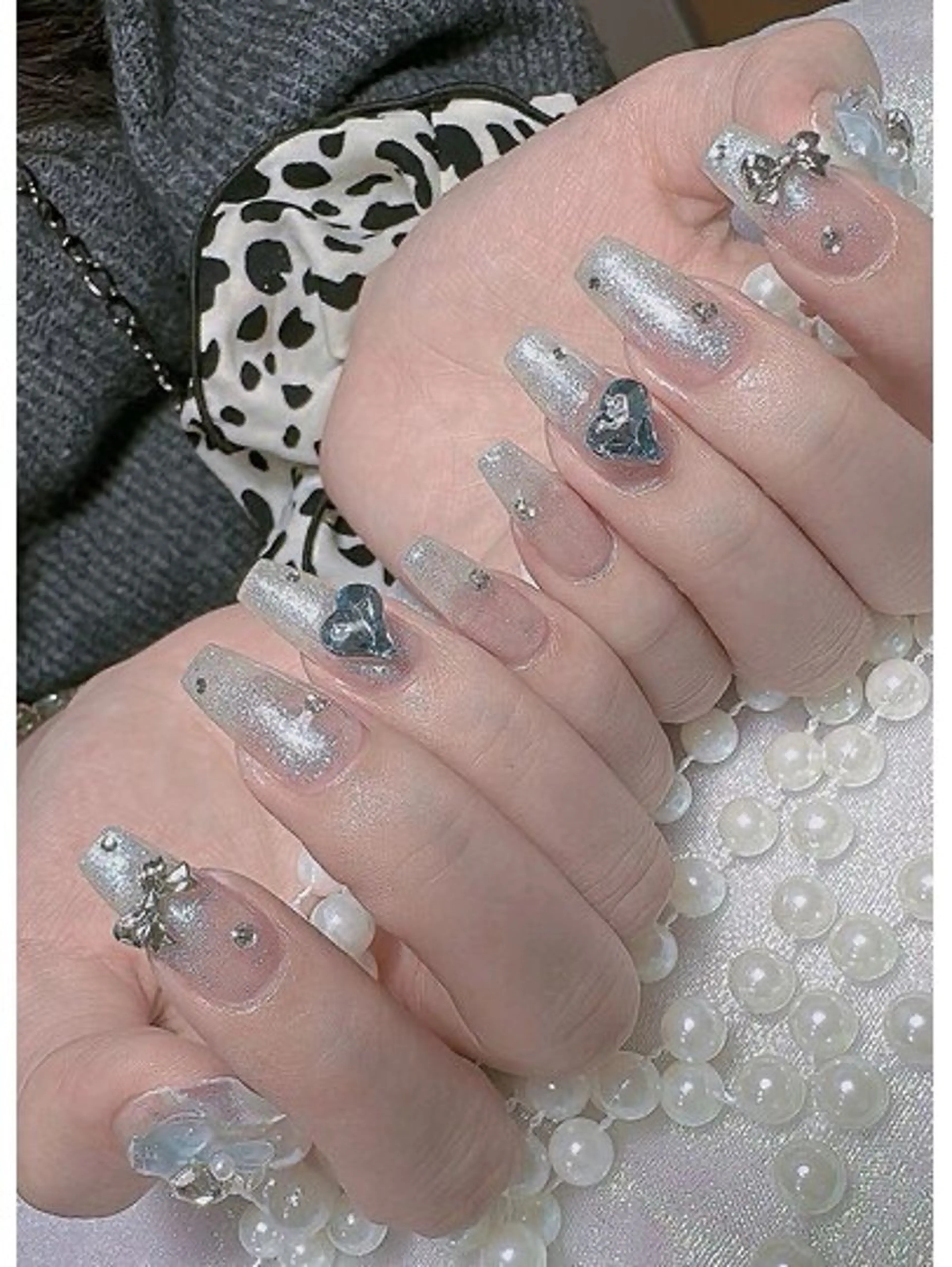 セミロング 戸井田 静香のネイルデザイン