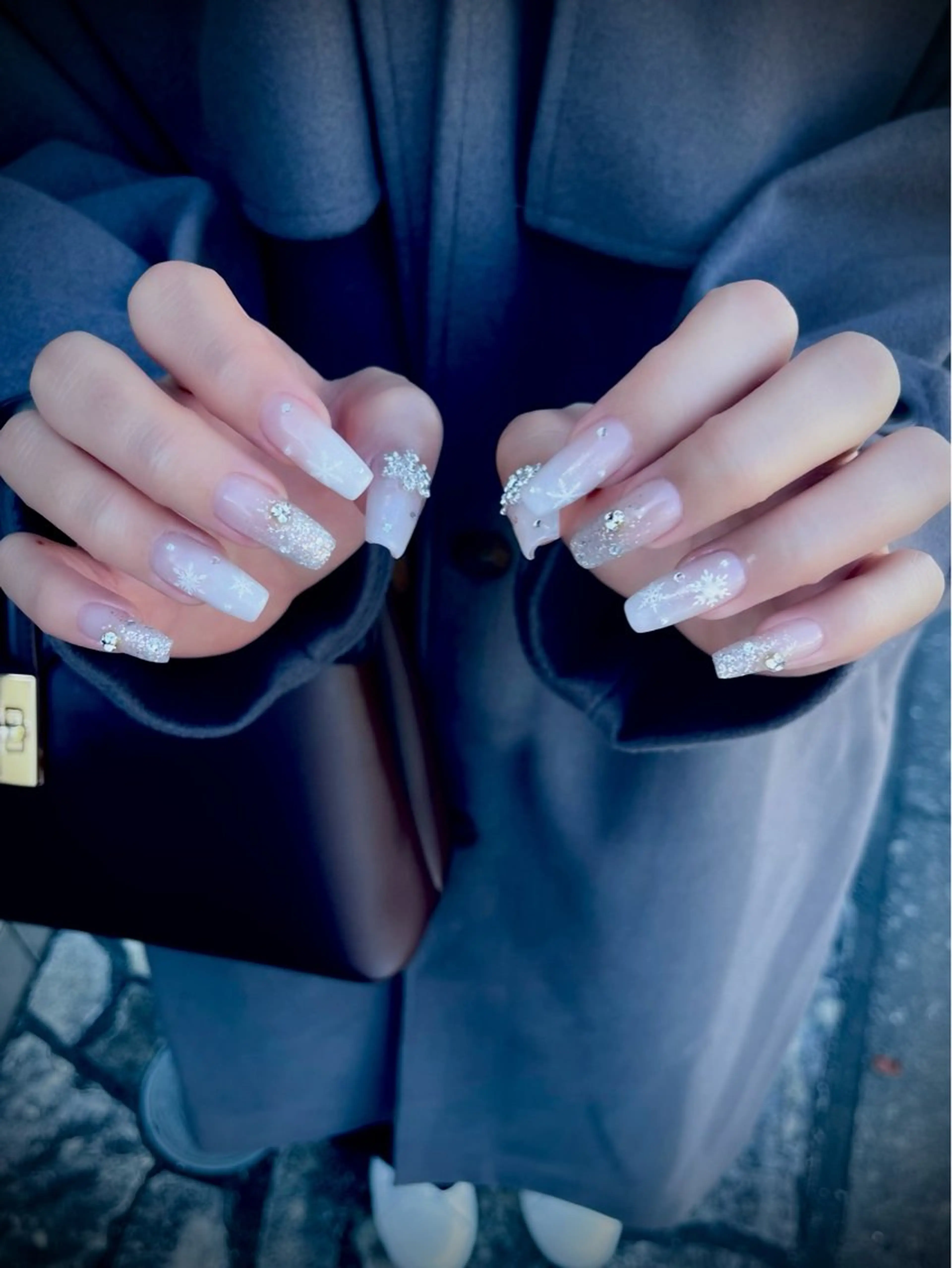 ネイル キラキラネイル マグネットネイル ワンカラーネイル スカルプネイル ワンホンネイル nine.🦋 YUKOのネイルデザイン