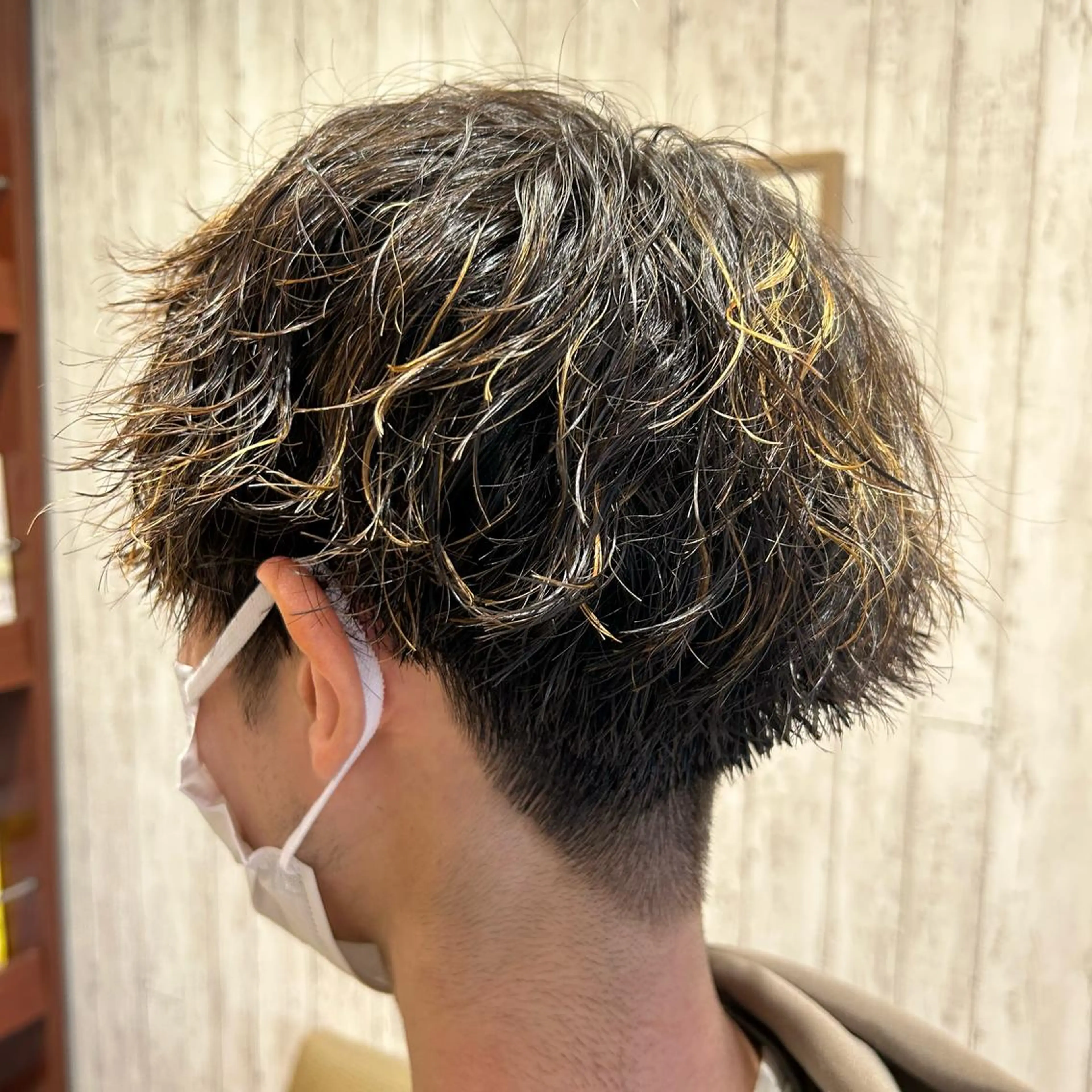 ショート パーマ メンズ カット ヘアカラー パーマ トリートメント ツイスパ/メンズ特化 🦋𝑺𝑶𝑵𝑬の眉毛・アイブロウイメージ