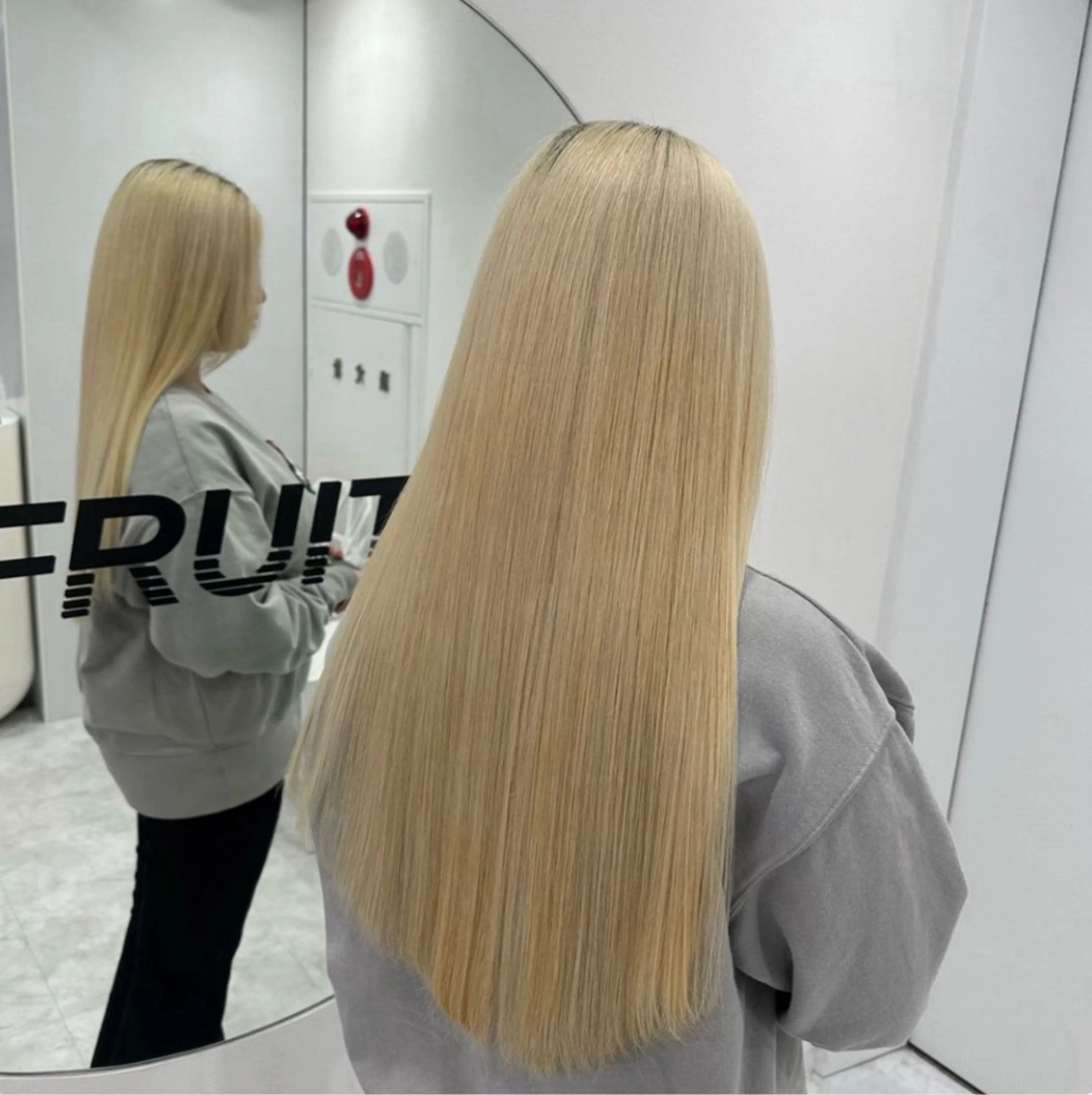 ロング 韓国ガーリー🤍ハイ トーン🤍Ayanaのヘアスタイル