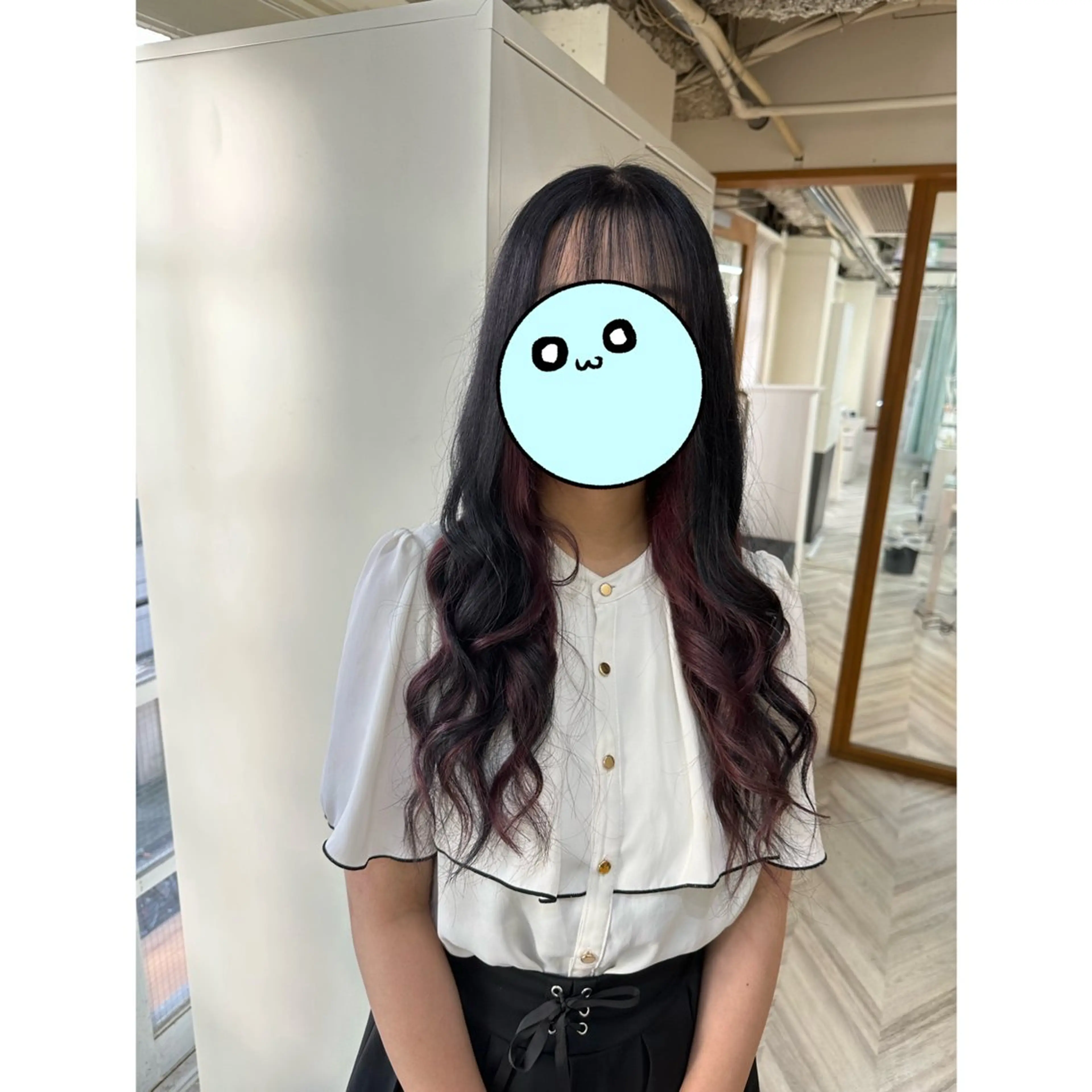 ロング ヘアカラー 韓国ヘア×ハイトーン AYA💫のヘアスタイル