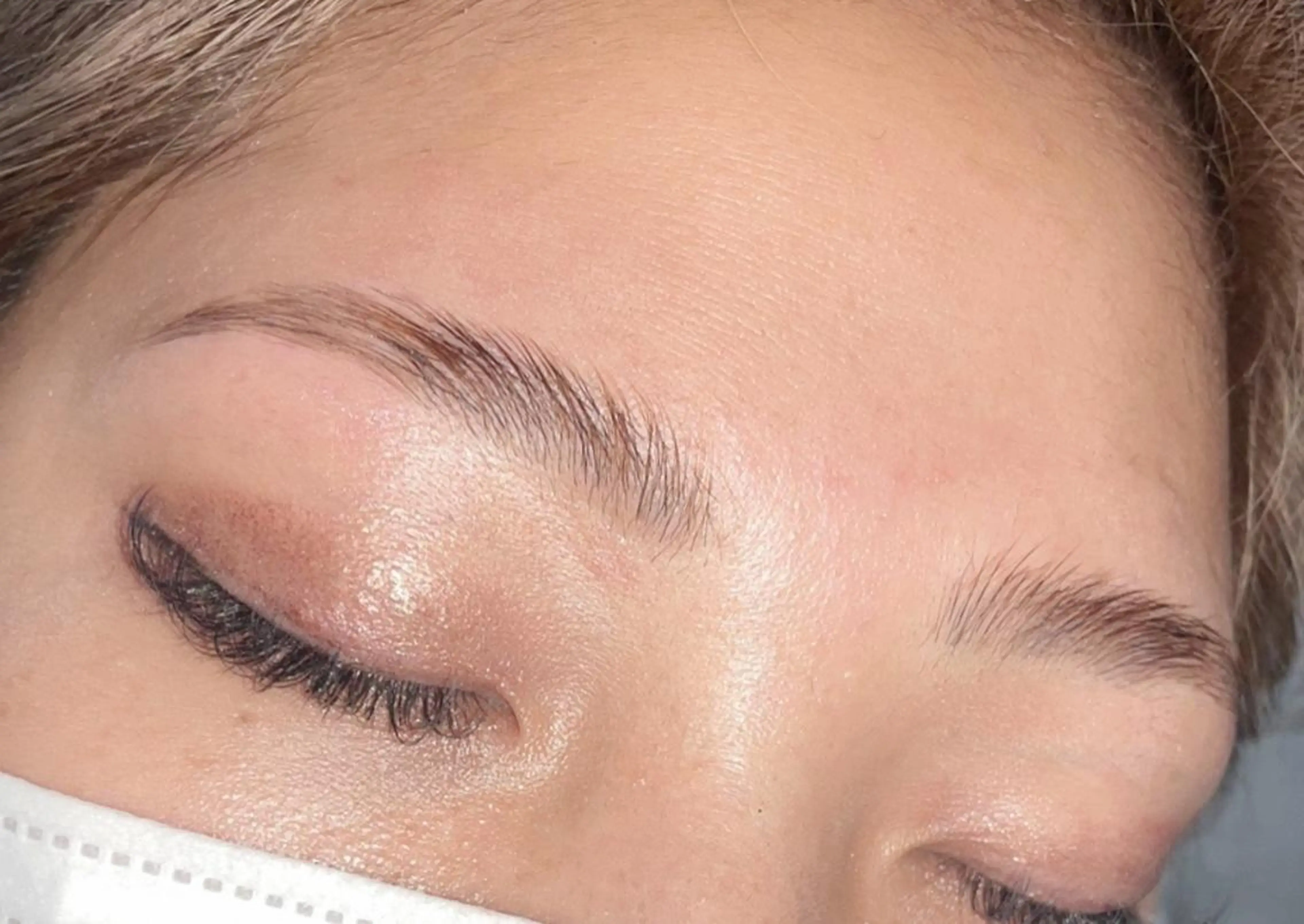 アイブロウ mavie eyelashの眉毛・アイブロウイメージ