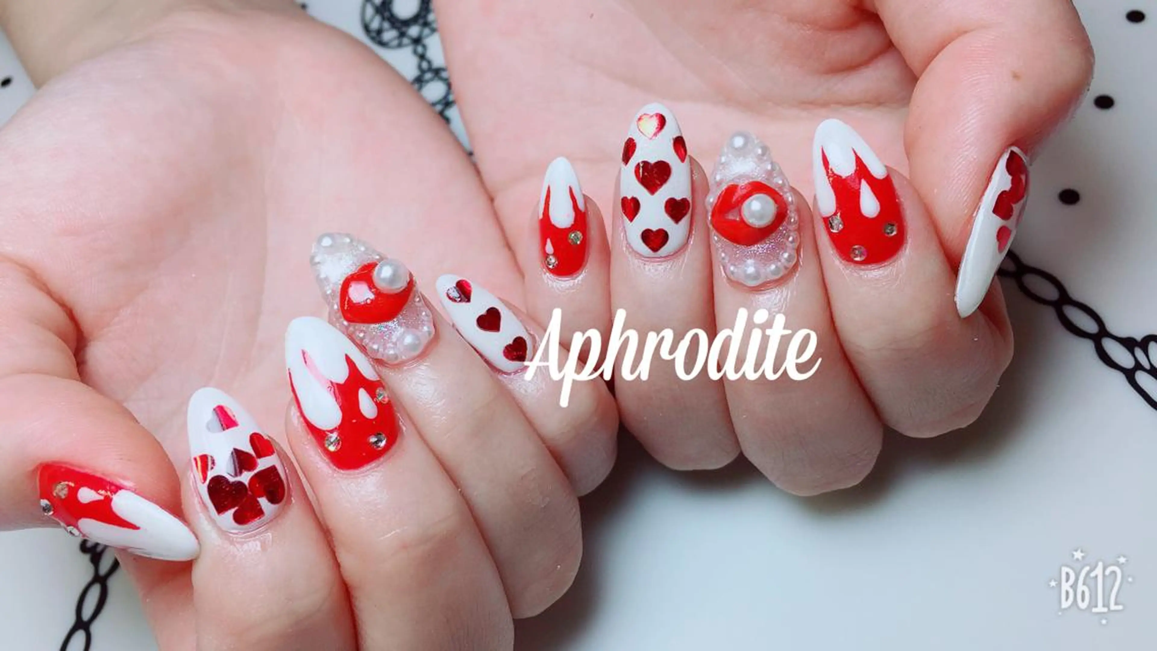 ネイル バレンタイン Aphrodite パラジェル認定サロンのネイルデザイン