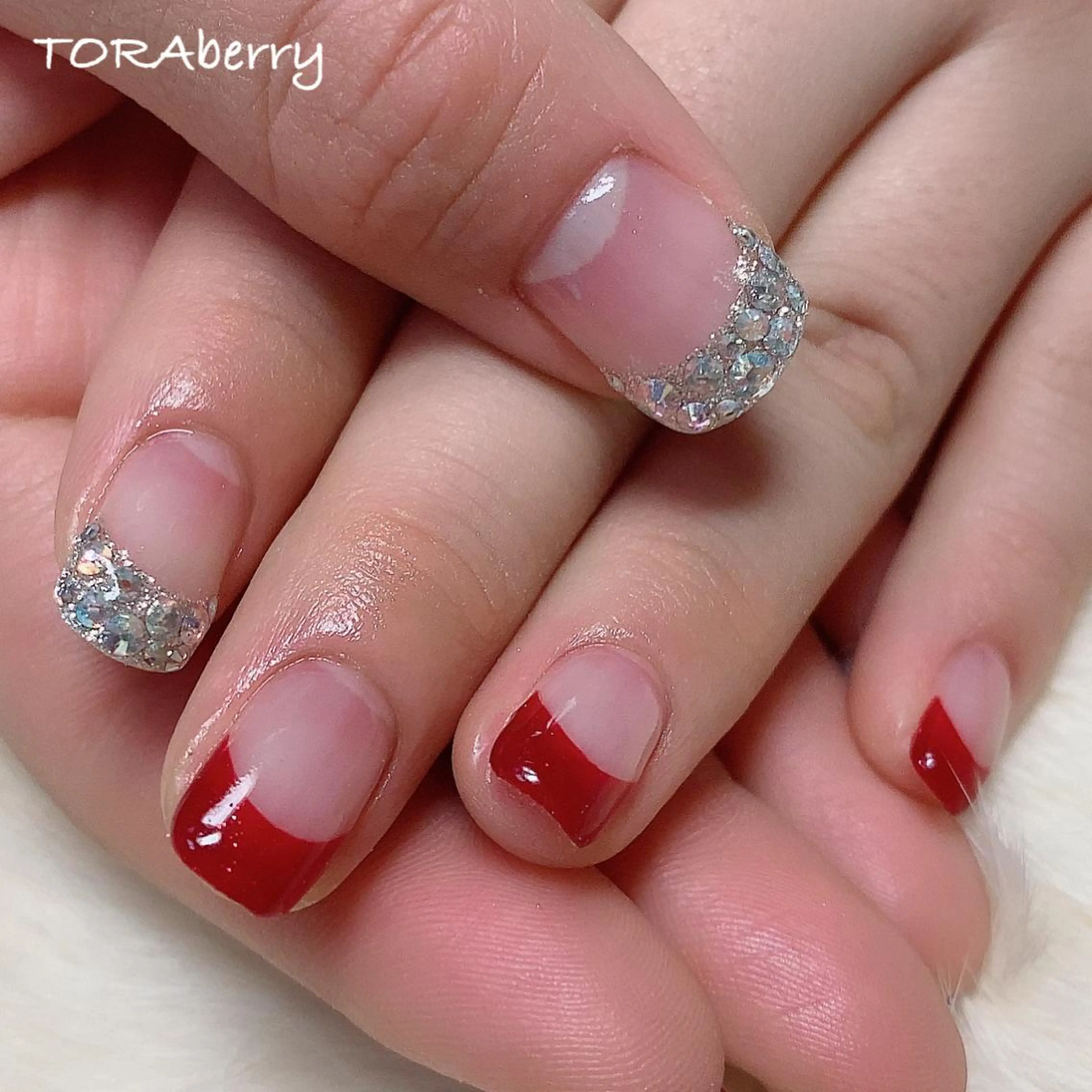 ネイル フレンチネイル ハンドネイル ネイリスト なつみのネイルデザイン