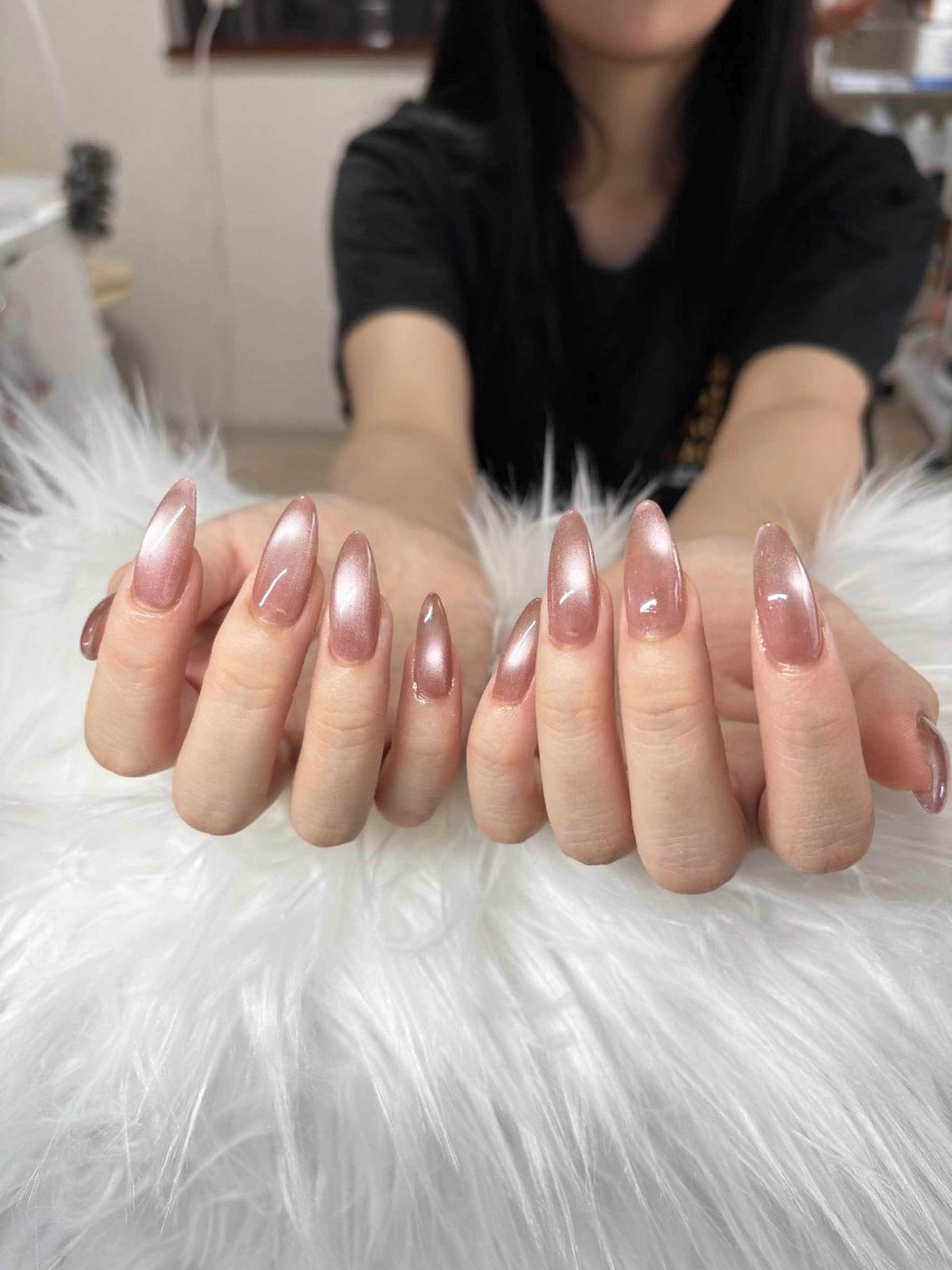 ネイル ボルドー チークネイル クリアネイル 成人式 フラッシュネイル Kiki _beのネイルデザイン