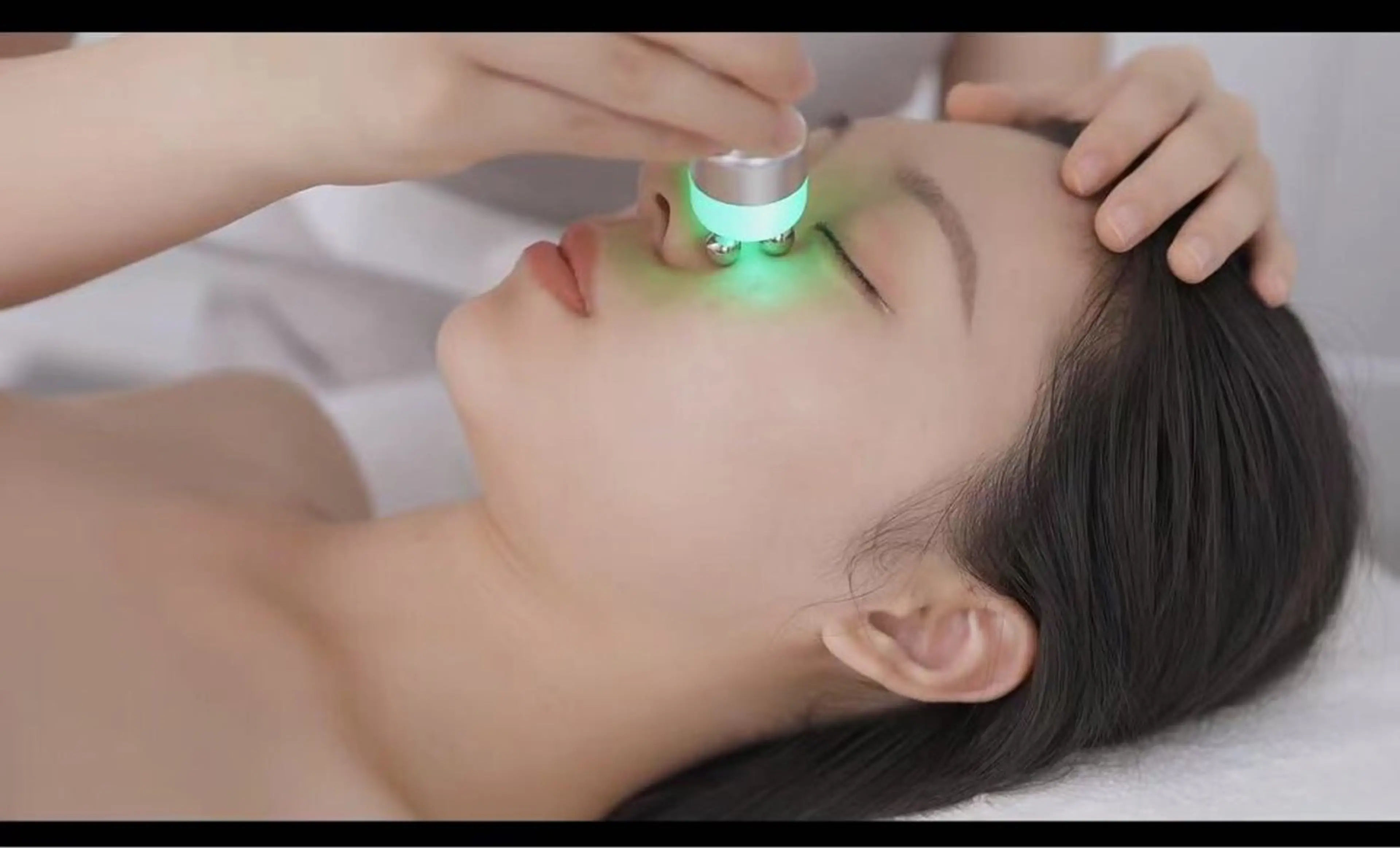 ［目元/法令線/顔むくみ]ハイパーナイフ小顔+デコルテリンパ60分の写真