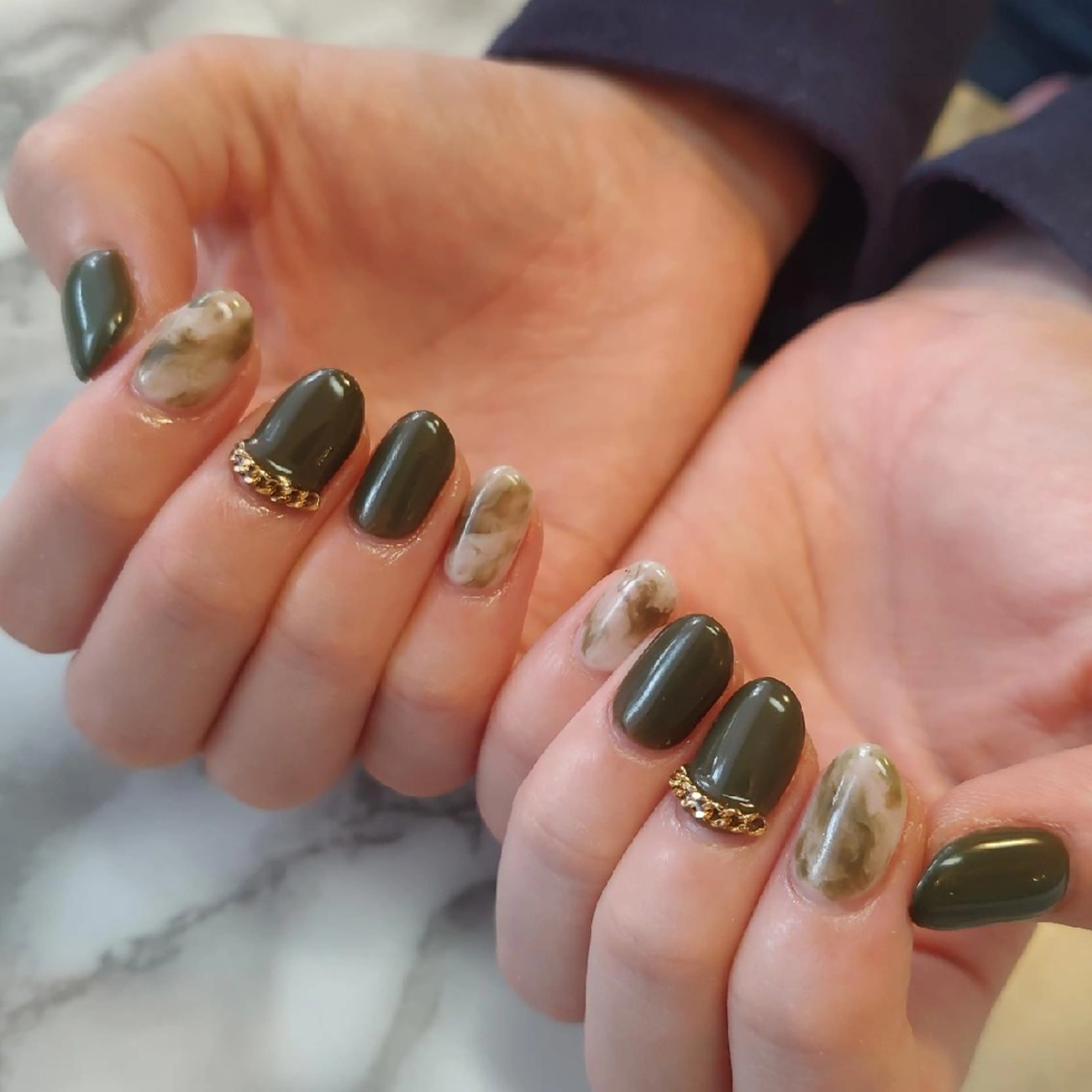 ネイル 大理石ネイル(マーブル) ジェヌインネイル 河内のネイルデザイン