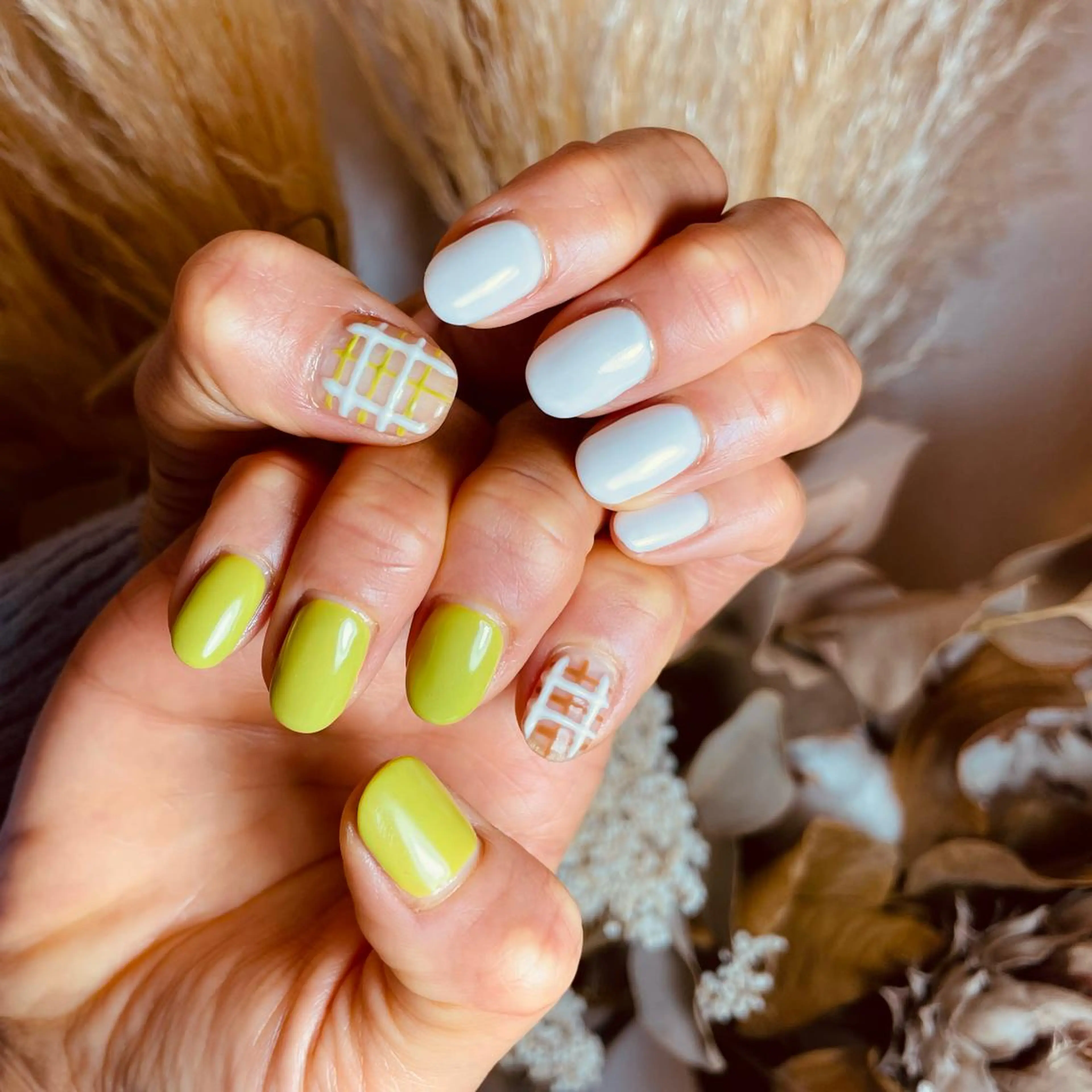 ネイル es nailのネイルデザイン