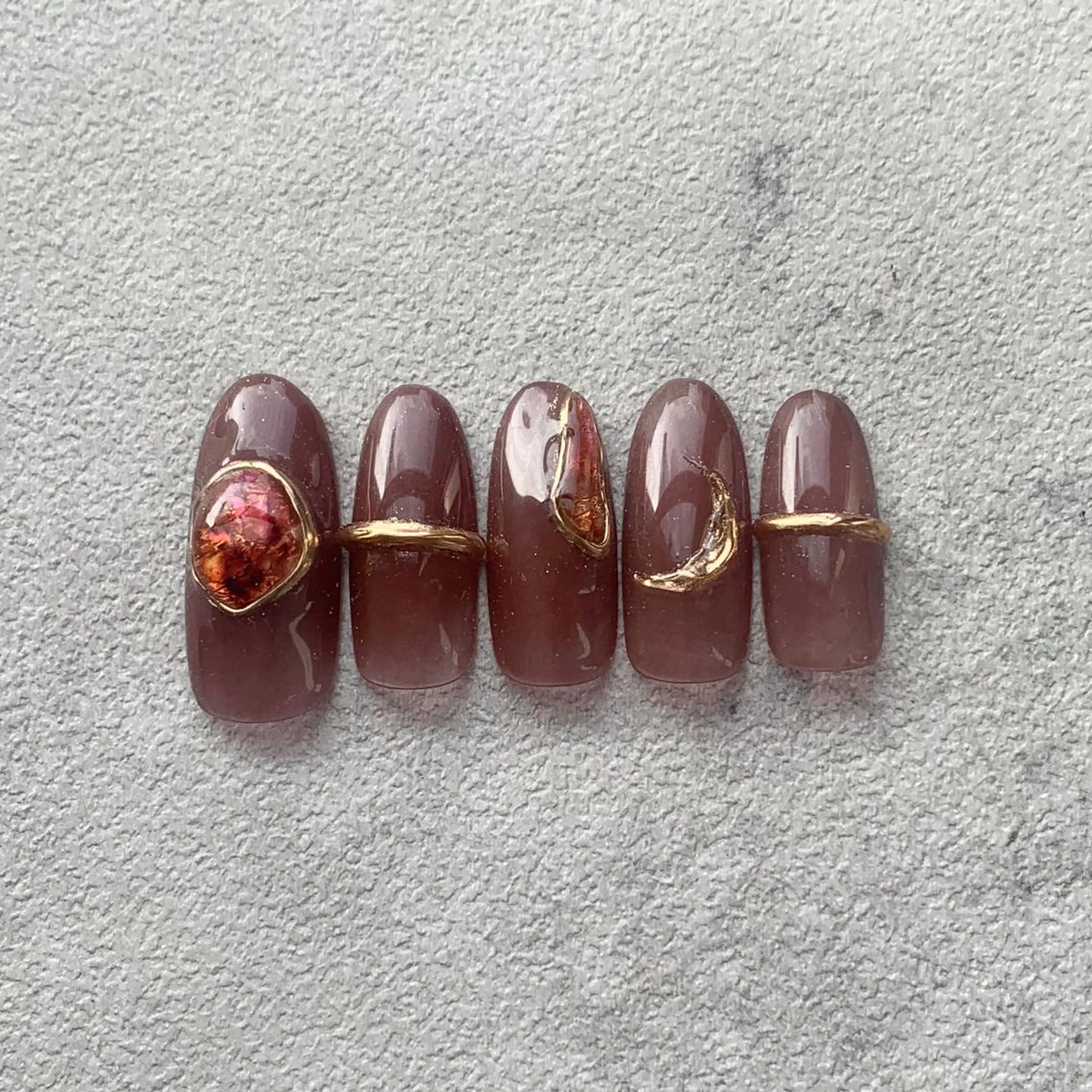 ネイル atelier FIORITURA所属・FIORITURA aiのネイルデザイン