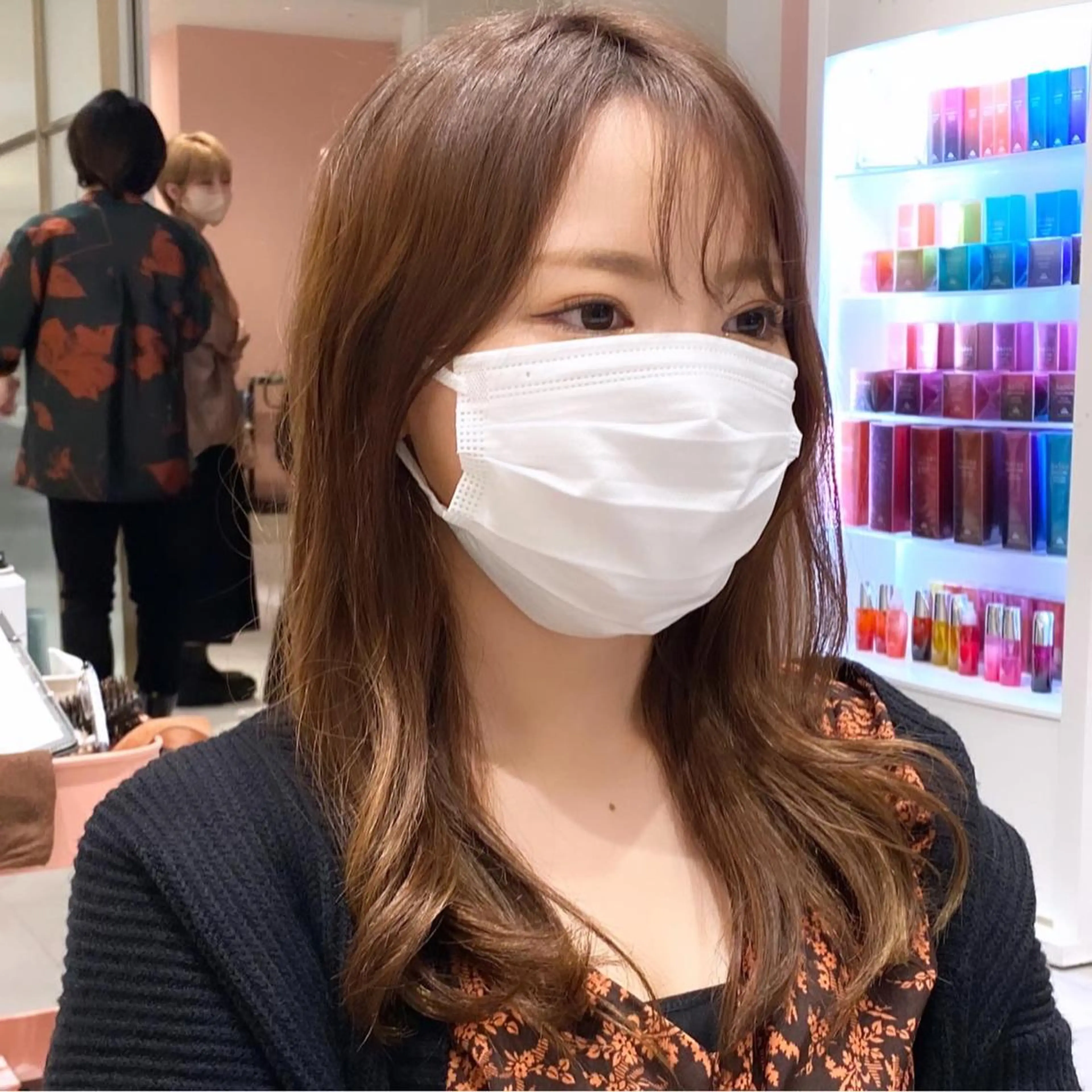 ミディアム カット ヘアカラー トリートメント 韓国くびれレイヤー 🇰🇷はづきのヘアスタイル