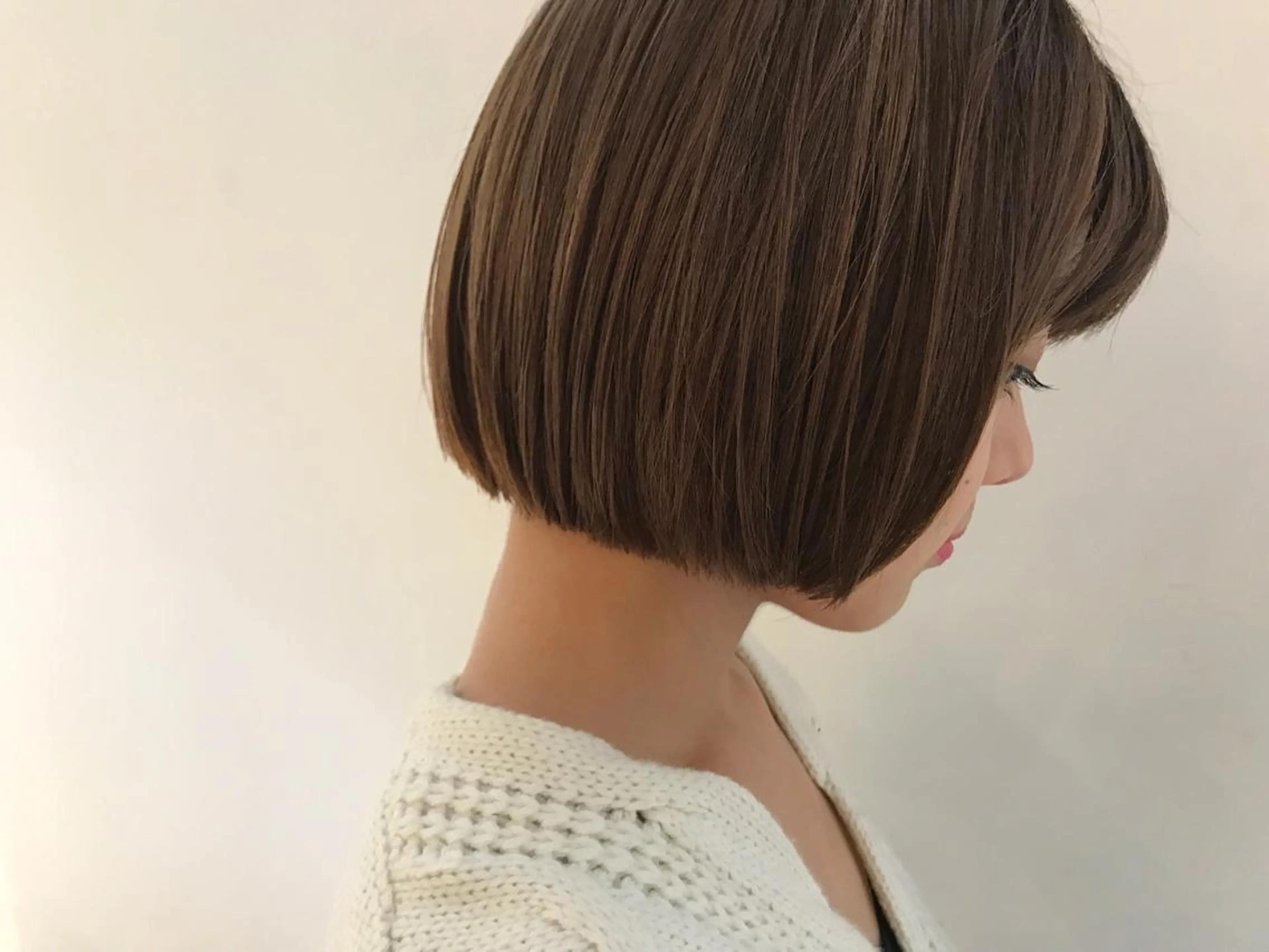 ショート カラー ベージュカラー ヒロミ/アレンジ/ アンニュイ/透け感のヘアスタイル