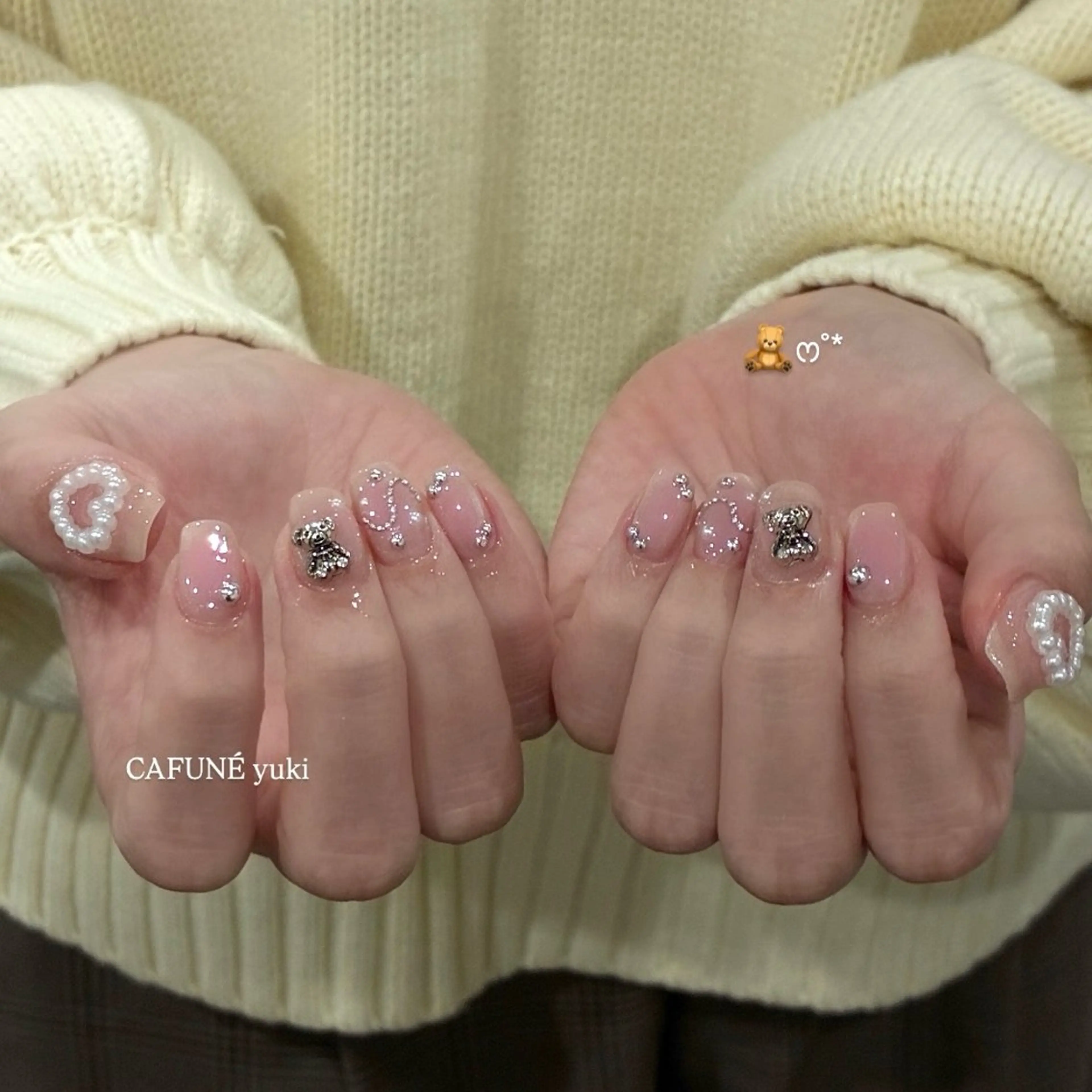 ネイル ハンドネイル CAFUNÉ TOKYO所属・🎼CAFUNÉ_ TOKYO.•*¨のネイルデザイン