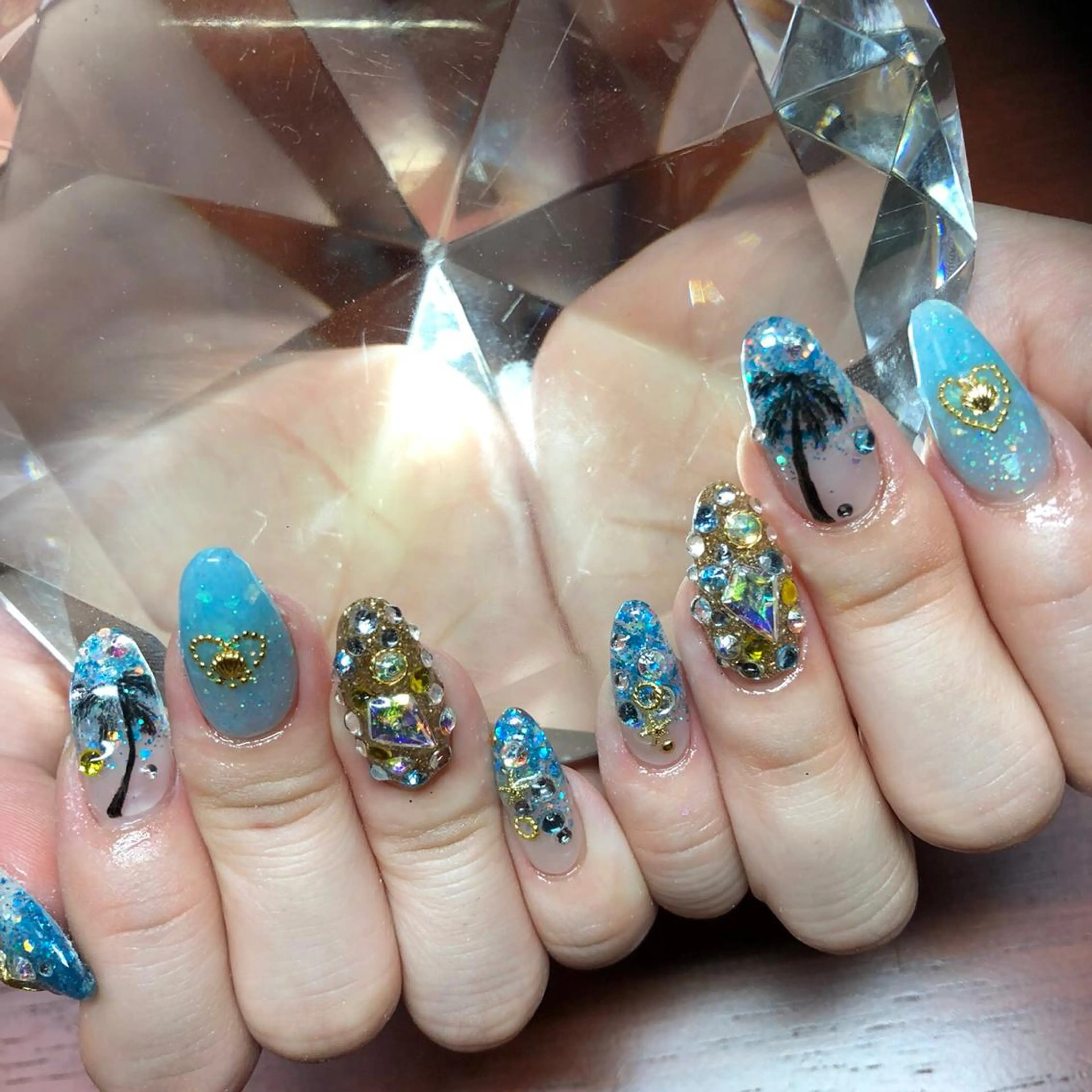 セミロング ネイル ストーンネイル 《LB》ラブリエ Nail&eyeのマツエク・マツパデザイン