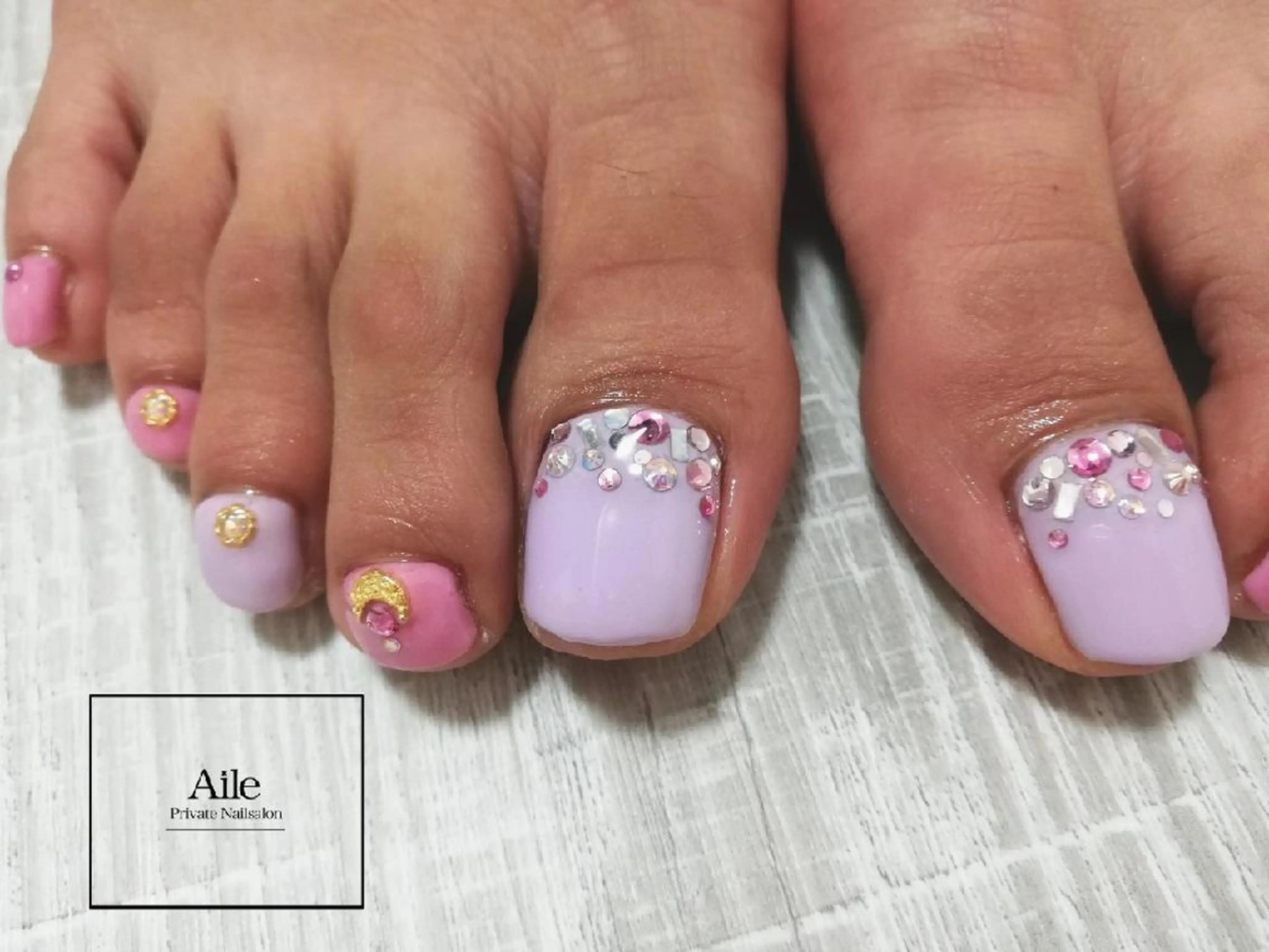 ネイル アートネイル フットネイル なが さきのネイルデザイン