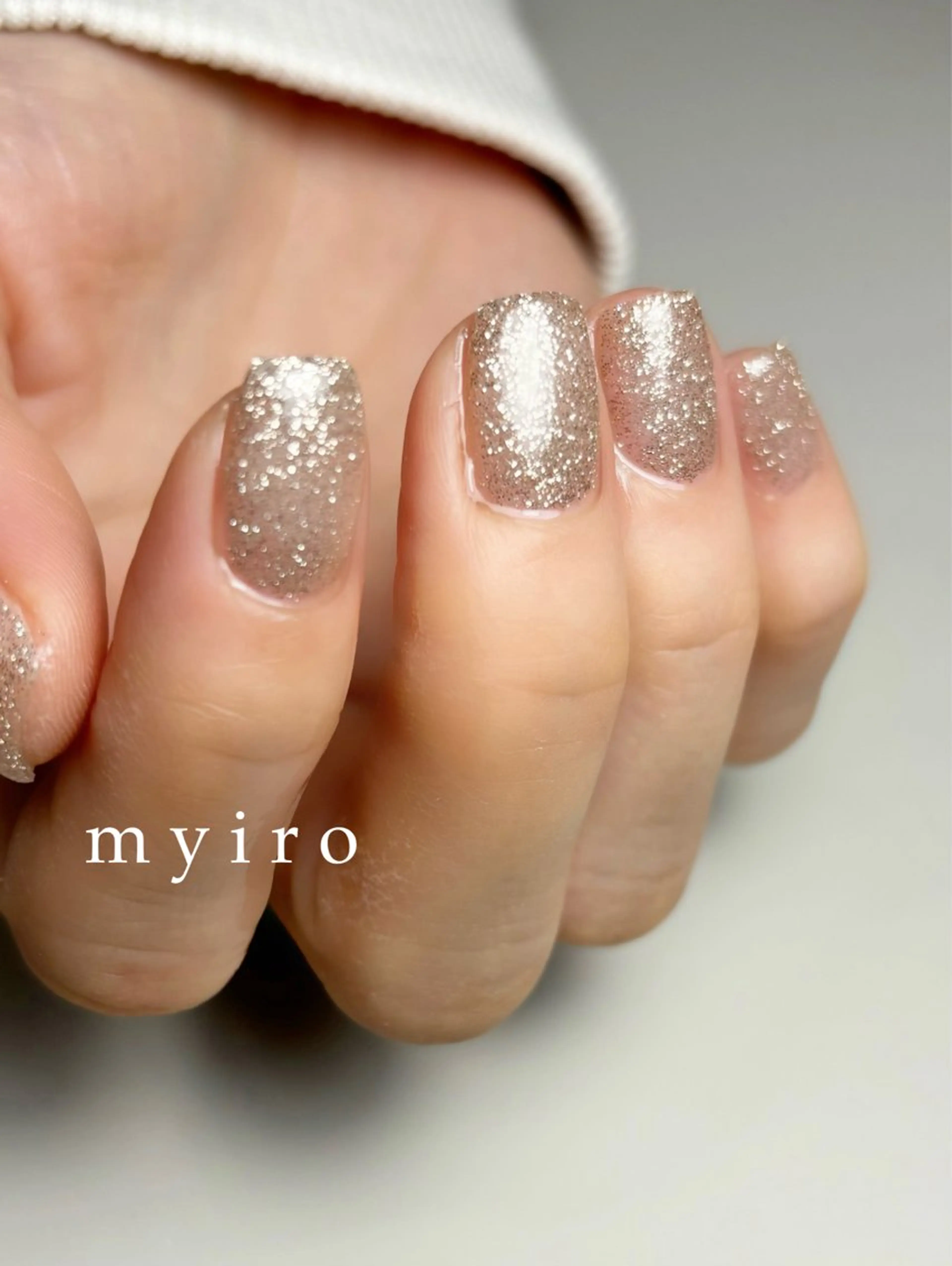 ネイル キラキラネイル ラメ(グリッター) ワンカラーネイル ハンドネイル myiro【マイロ】 林のネイルデザイン