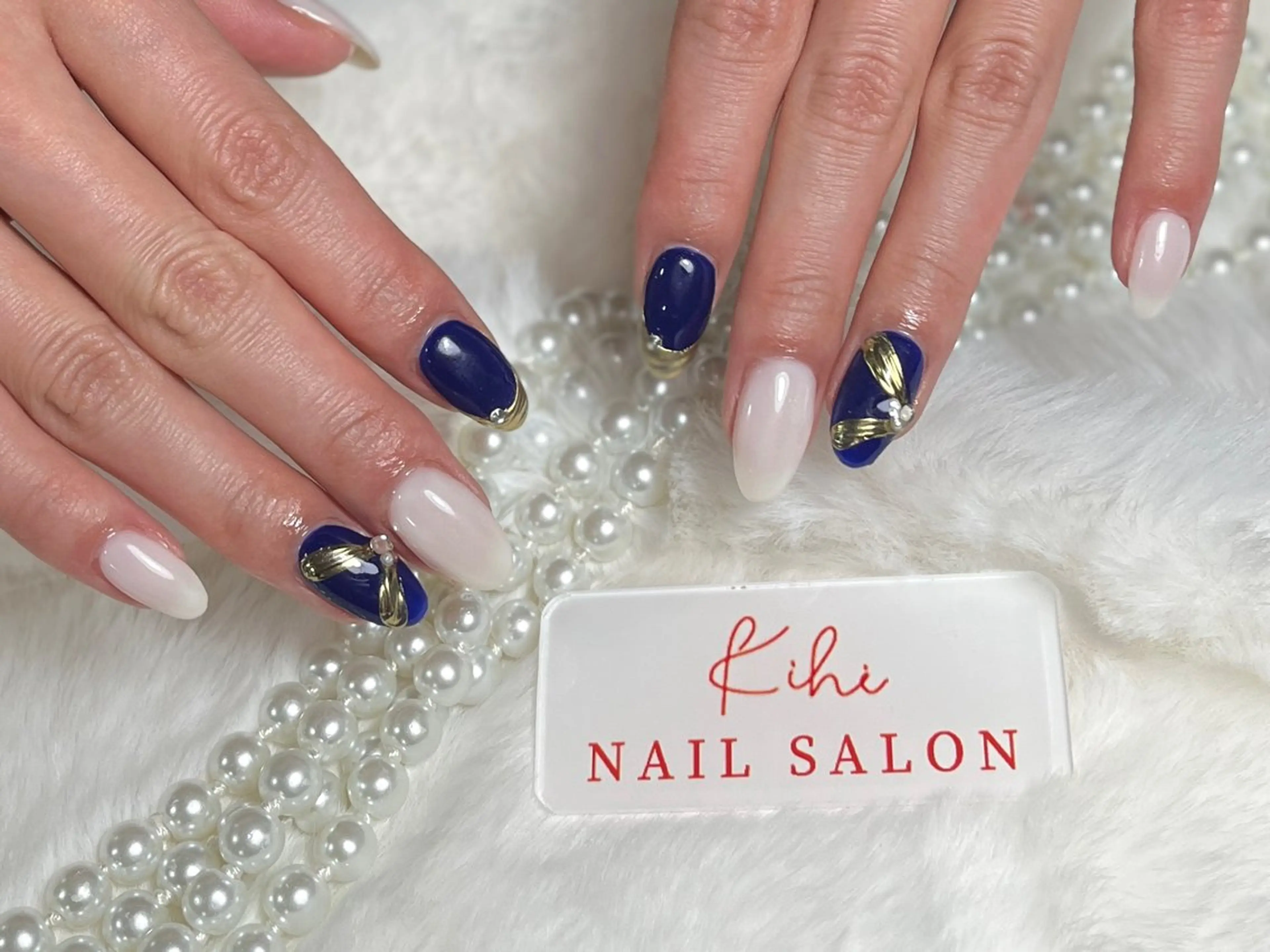 ネイル ハンドネイル フットネイル ユリ🎀長さだし/ パラジェル/持ち込みのネイルデザイン