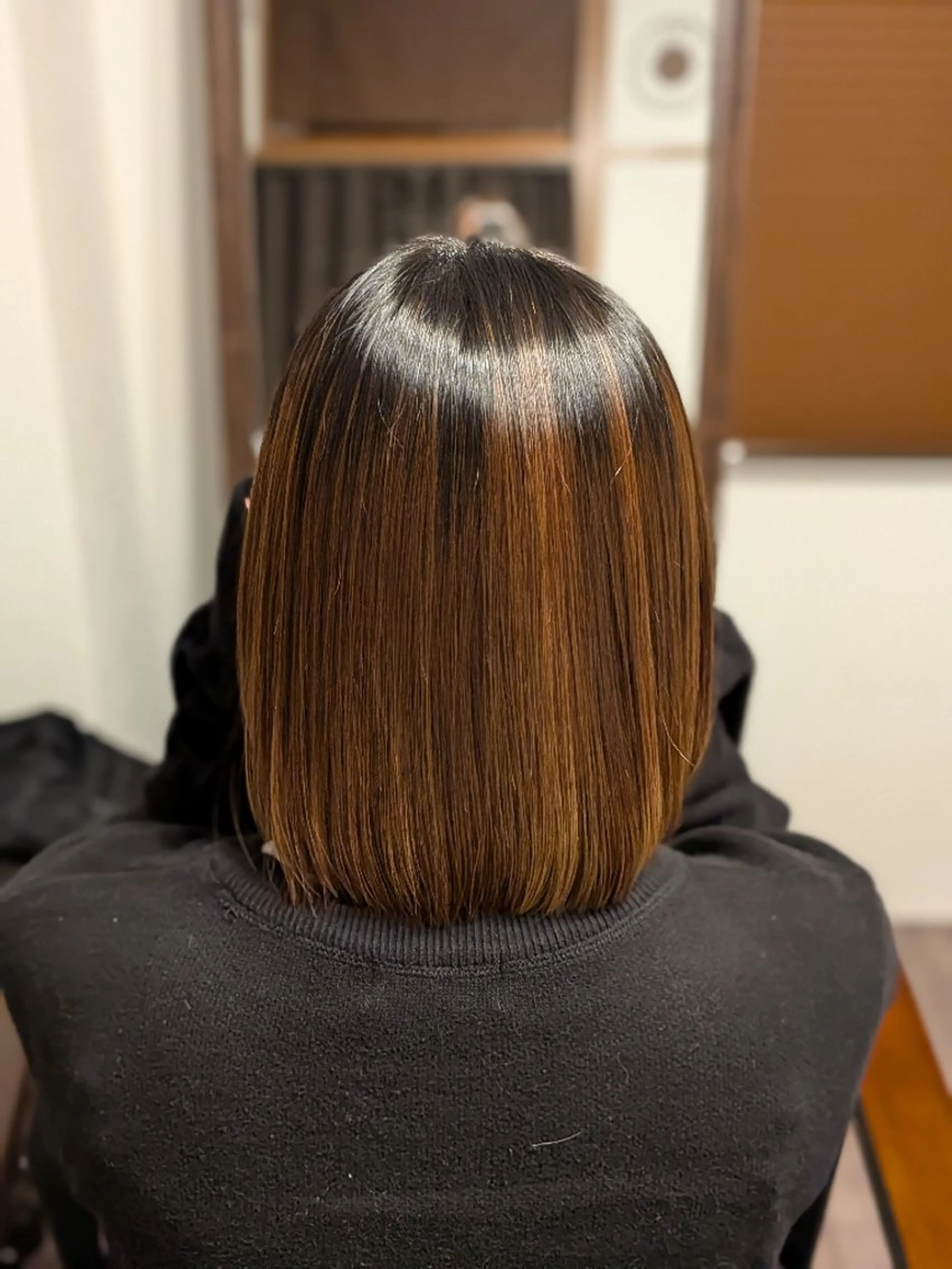 ミディアム 髪質改善 トリートメント hairsalon roko所属・佐々木あきこ 髪質改善ストレートのヘアスタイル