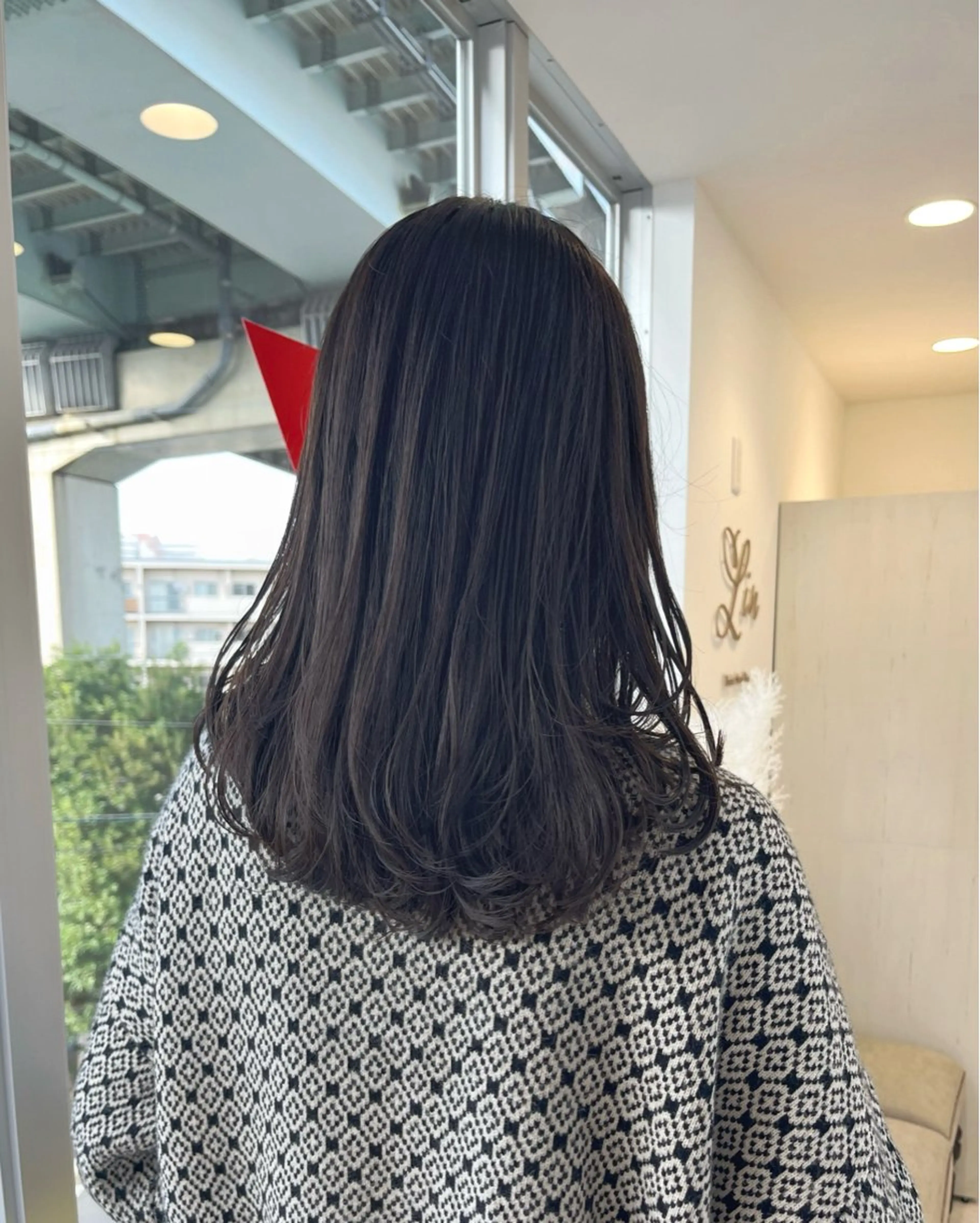 ミディアム レイヤーカット カット ヘアカラー トリートメント ボブ/レイヤー/ 茉莉花のヘアスタイル