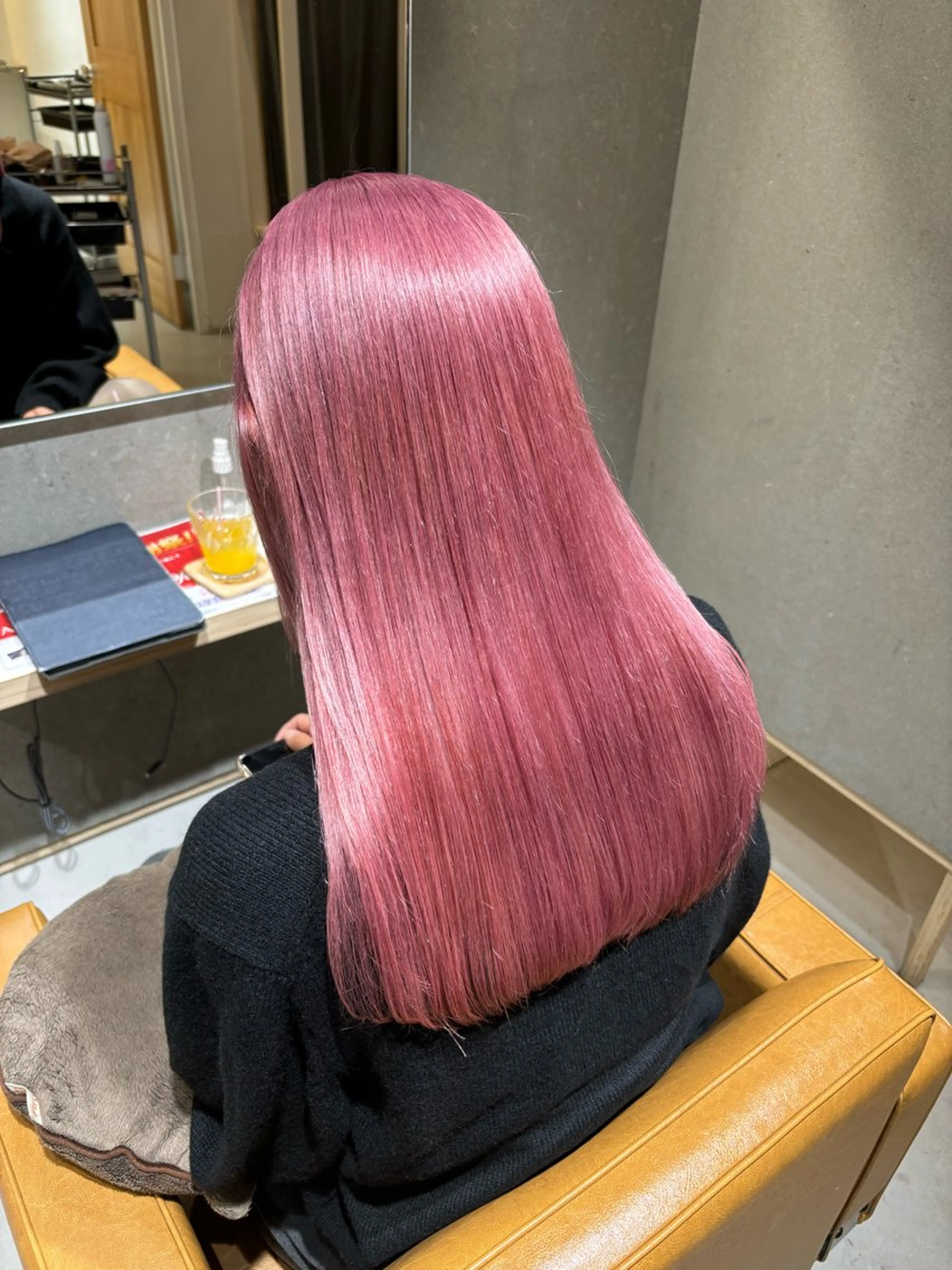 ロング カラー 艶髪ブリーチ/レイヤ ー/竹本幸希のヘアスタイル