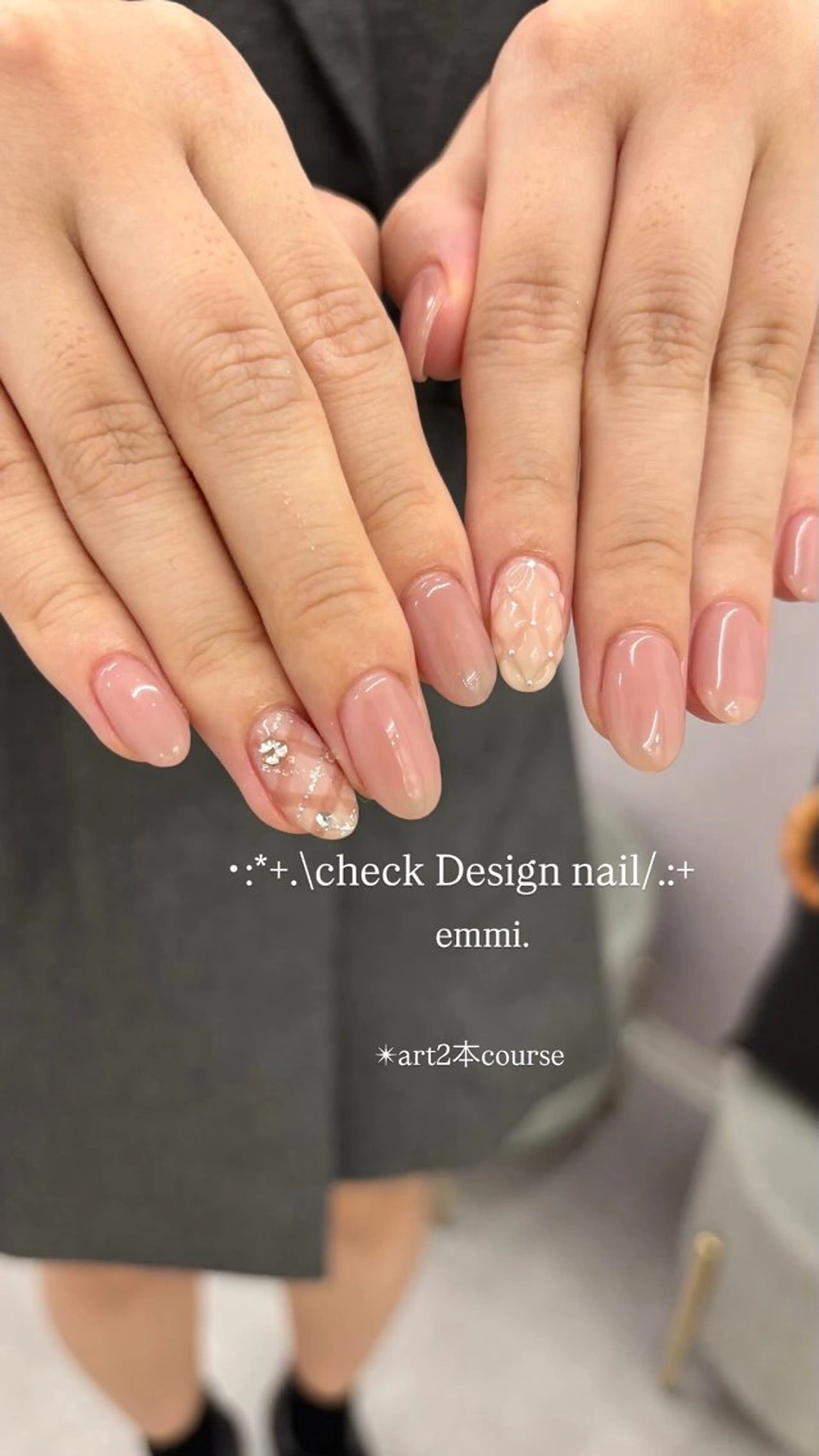ネイル ハンドネイル GO TODAY SHAiRE SALON 表参道colore店所属・emmi nailのネイルデザイン