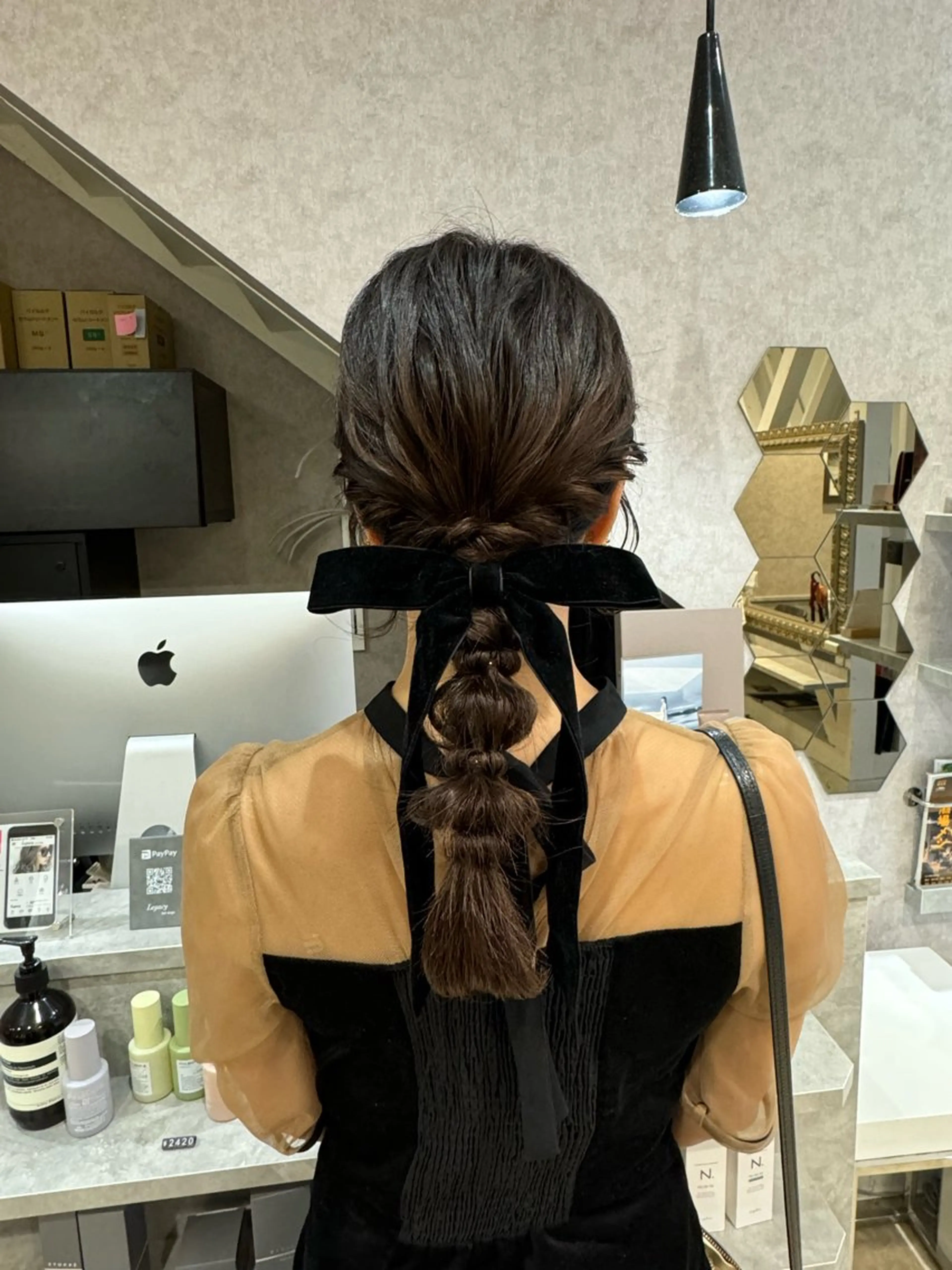 ロング ヘアアレンジ ヘアセット Rio/ヘアセット/ ハイトーンカラーのヘアスタイル