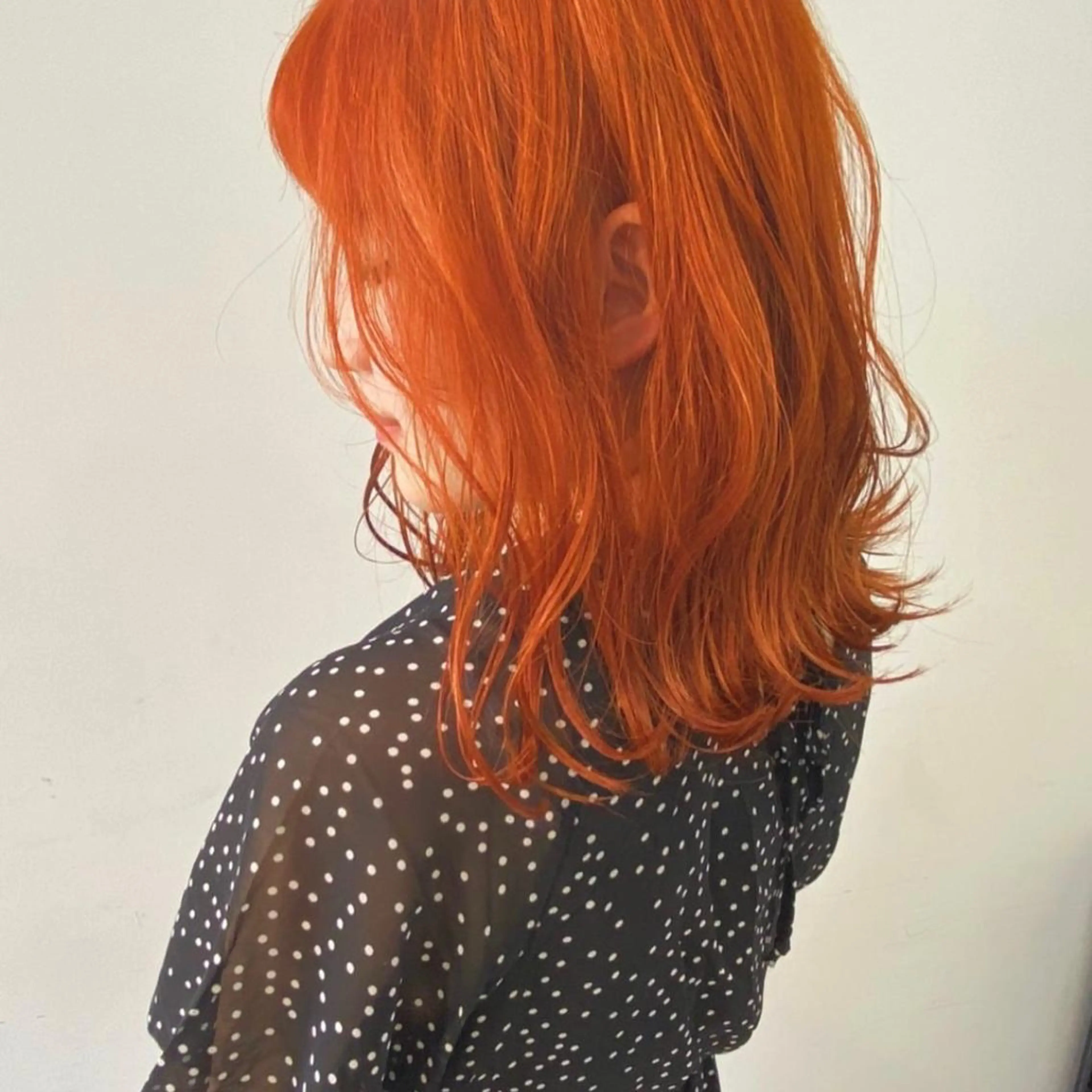 ミディアム カラー ikuma/ ミルクティーのヘアスタイル