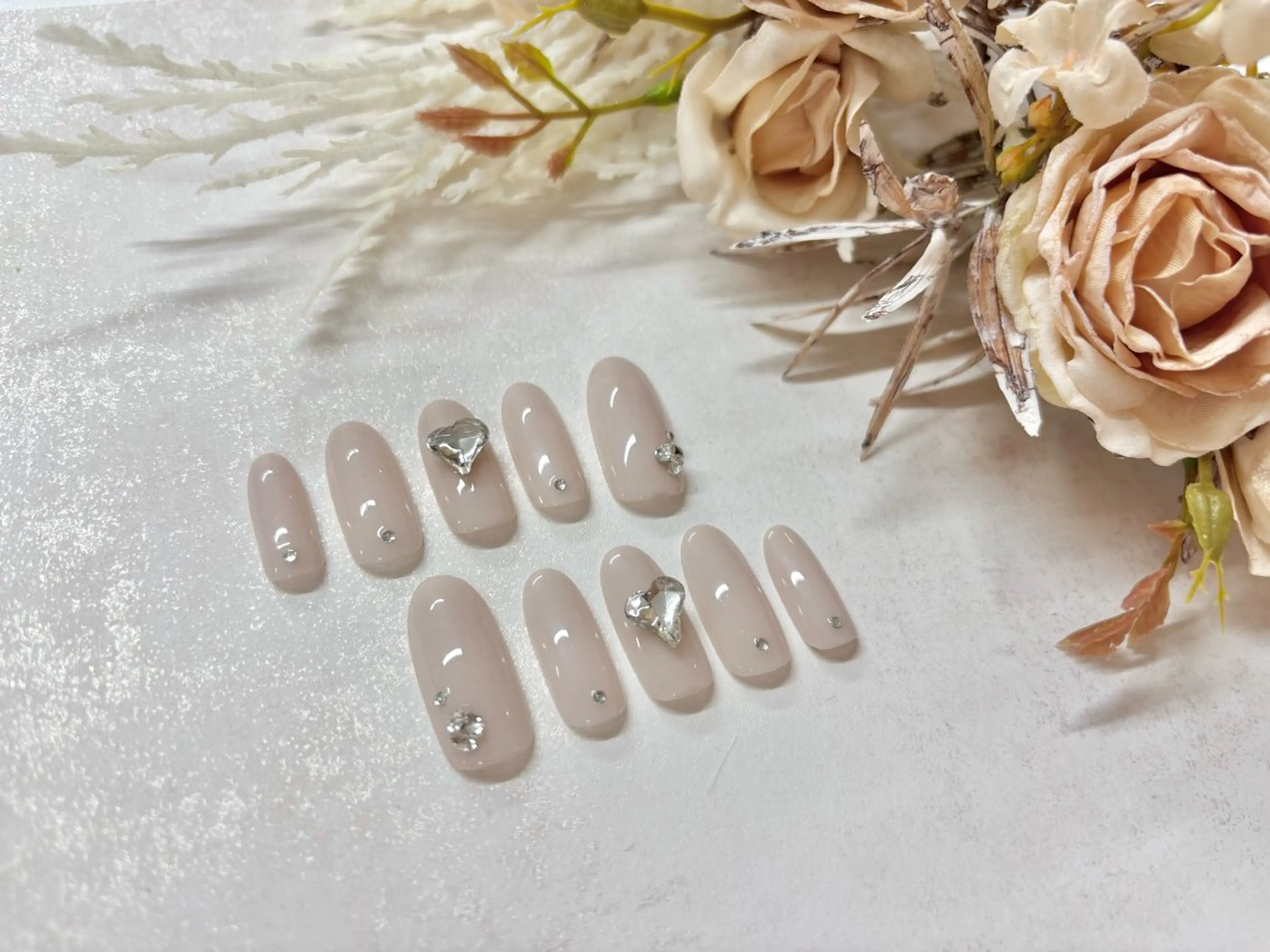 ネイル Hübsch所属・Sakura Hのネイルデザイン