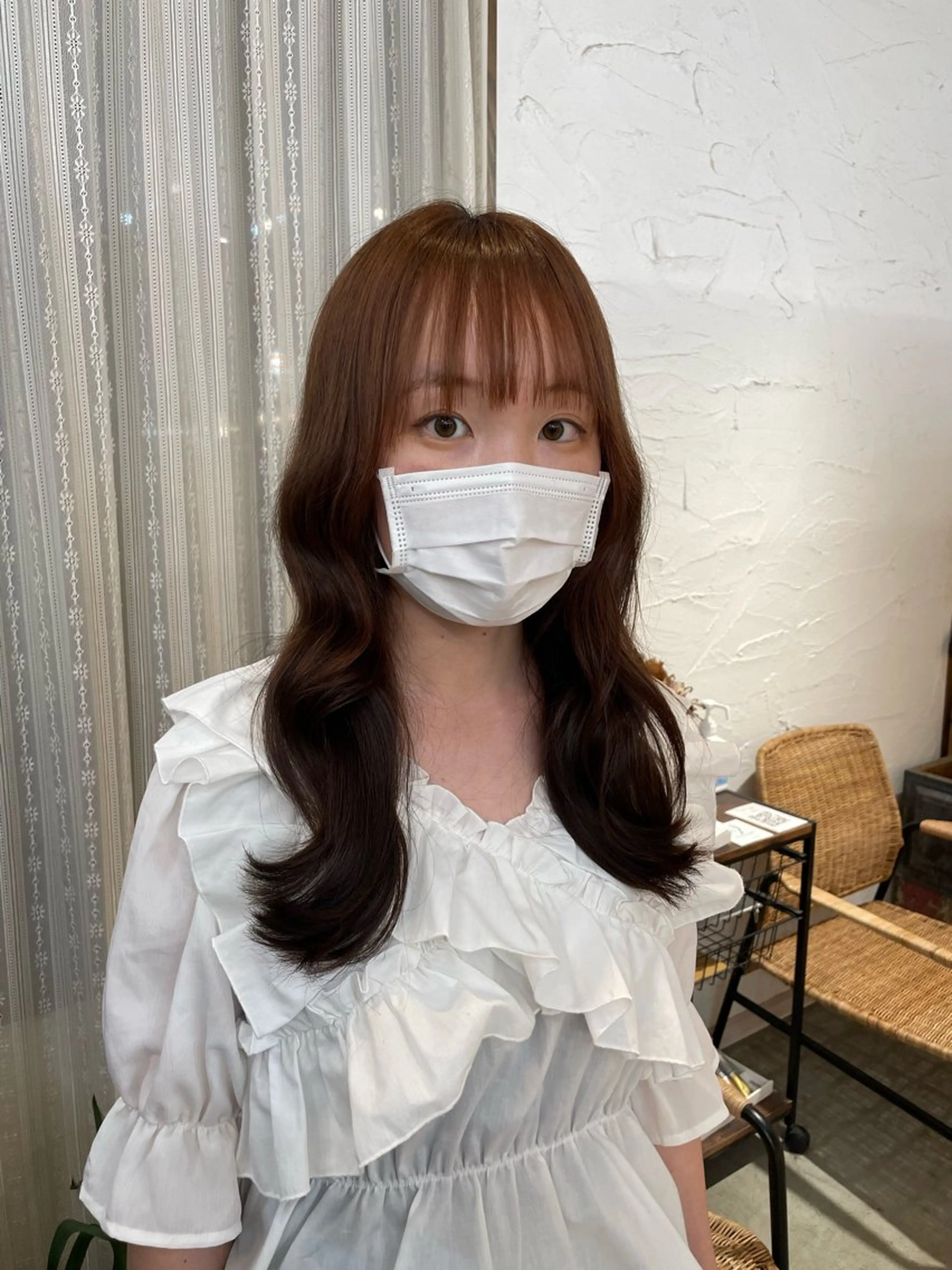 ミディアム 顔まわりレイヤー 顔周りカット レイヤーカット niuniu所属・萩原 見咲のヘアスタイル