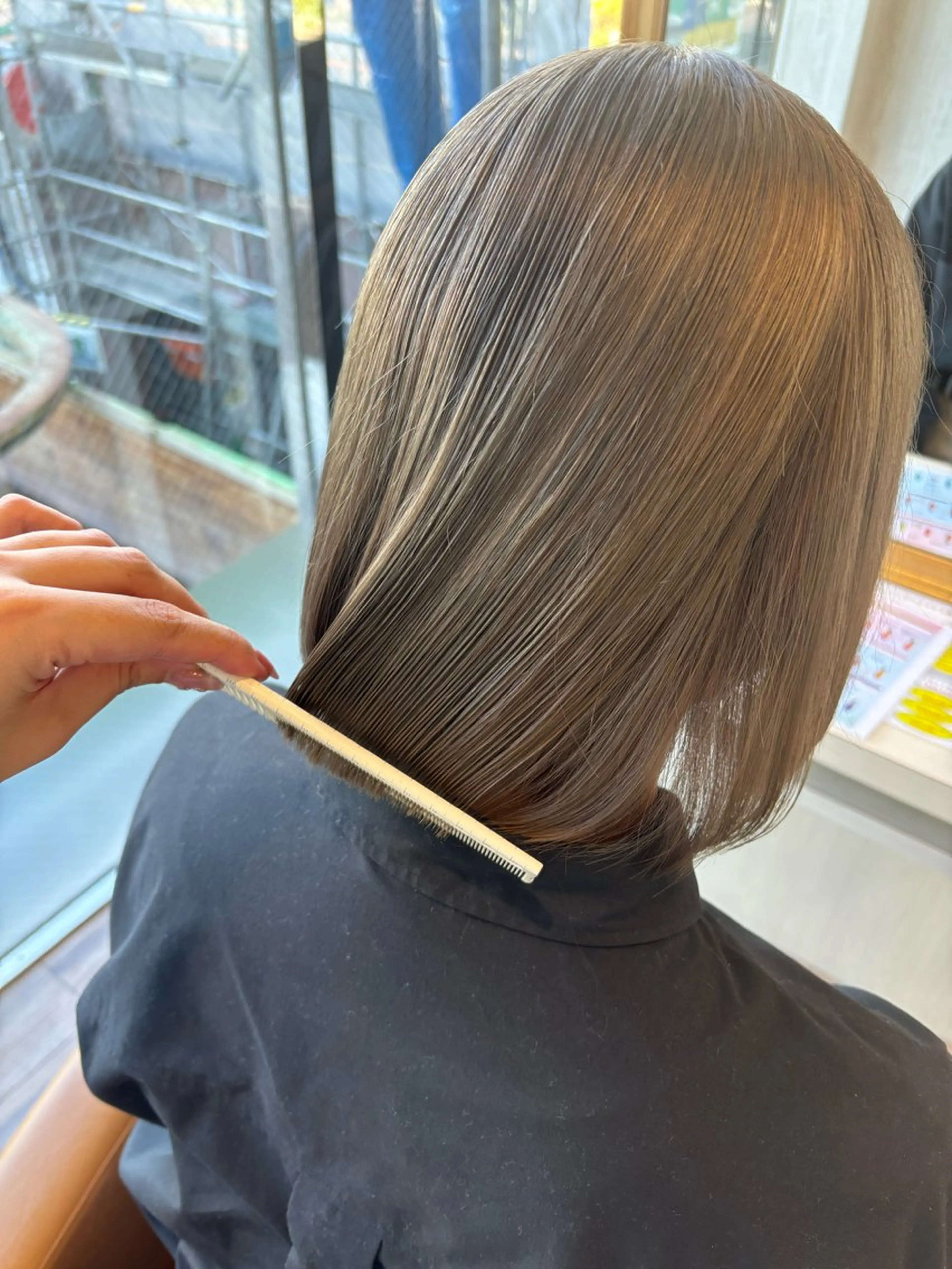 ショート カラー ヘアカラー トリートメント yui🥀/ボブ /ブリーチなしカラーのヘアスタイル