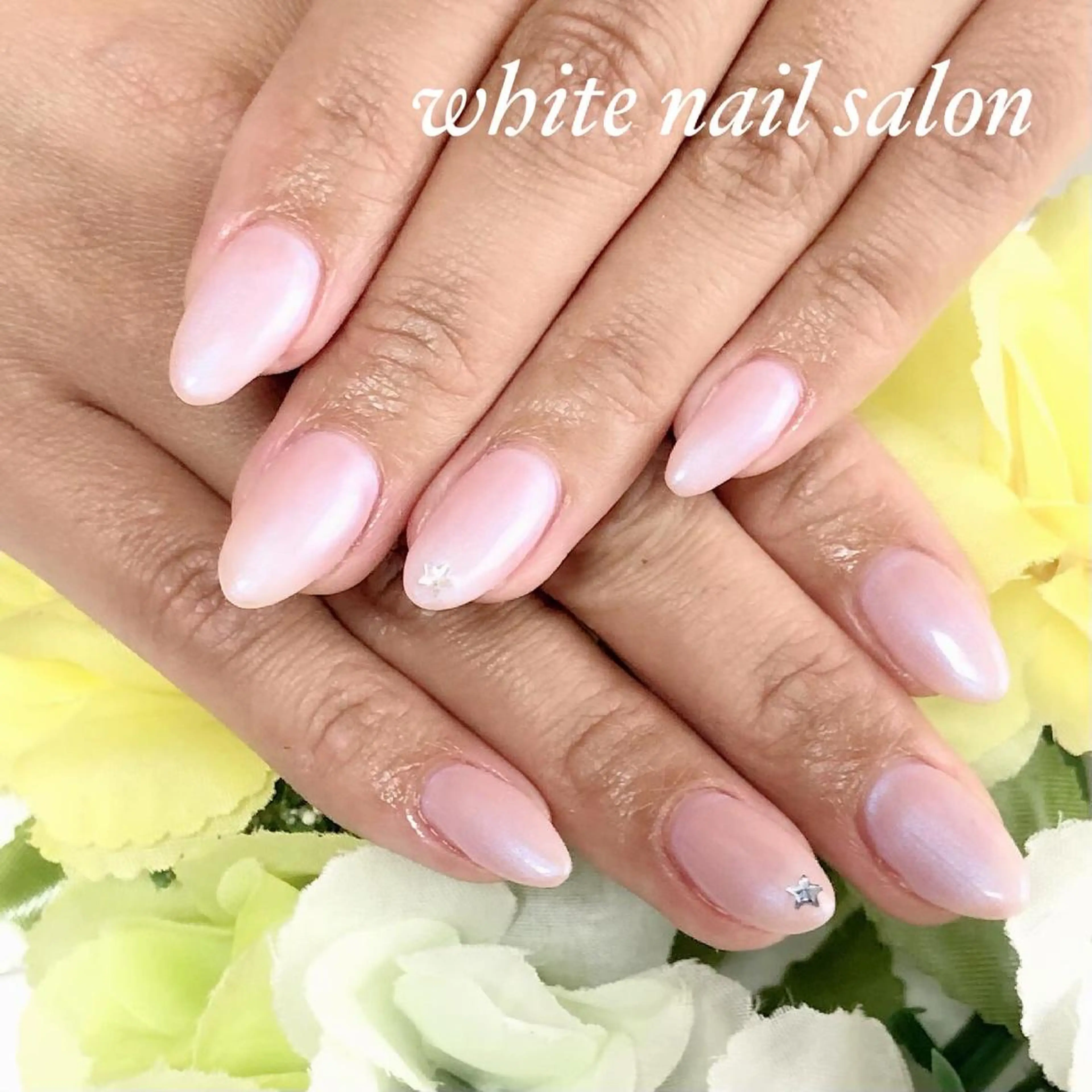 ネイル アートネイル 長さ出し フットネイル ジェルネイル ハードジェル ハンドネイル white nail salonのネイルデザイン