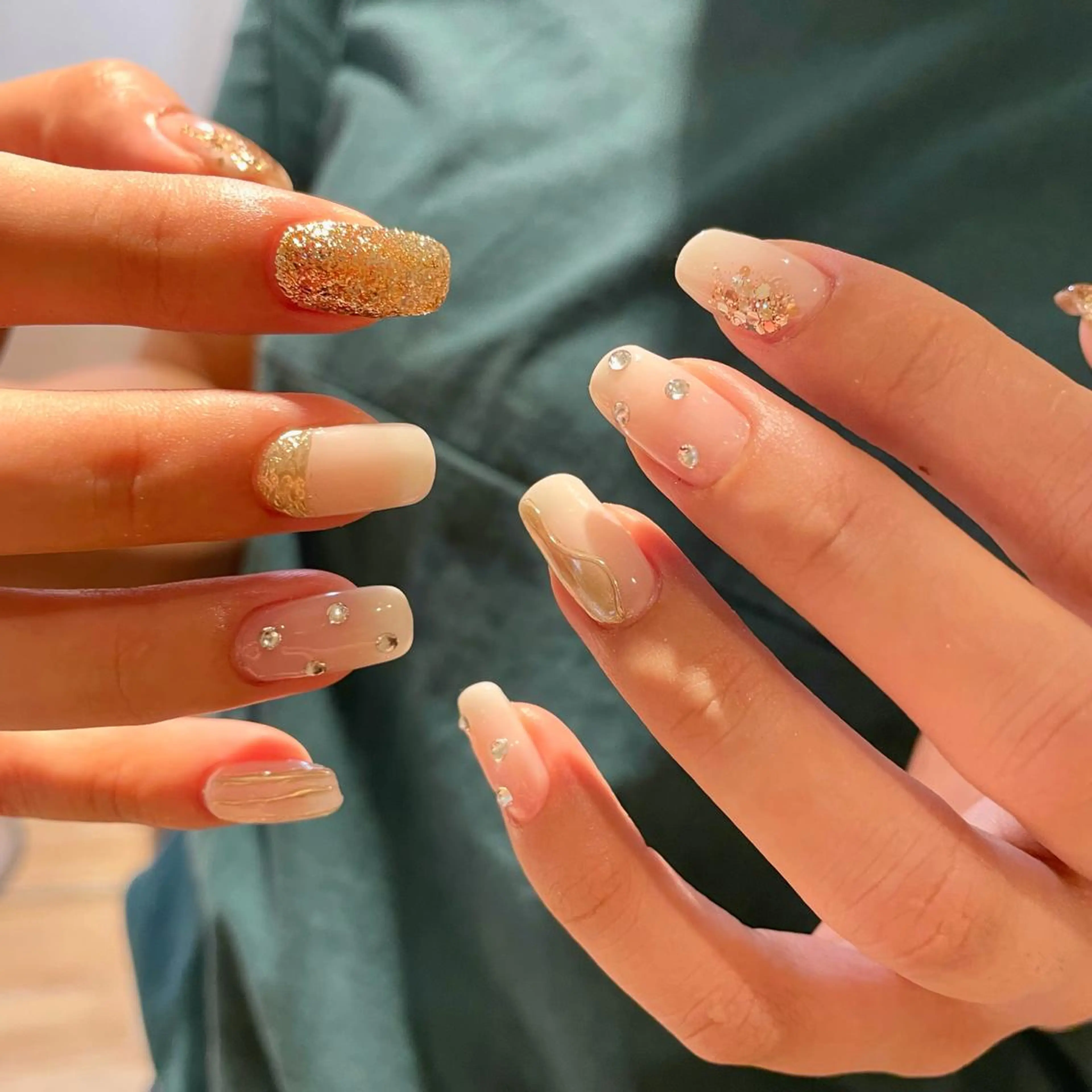 ネイル ハンドネイル 新井 ひなののネイルデザイン